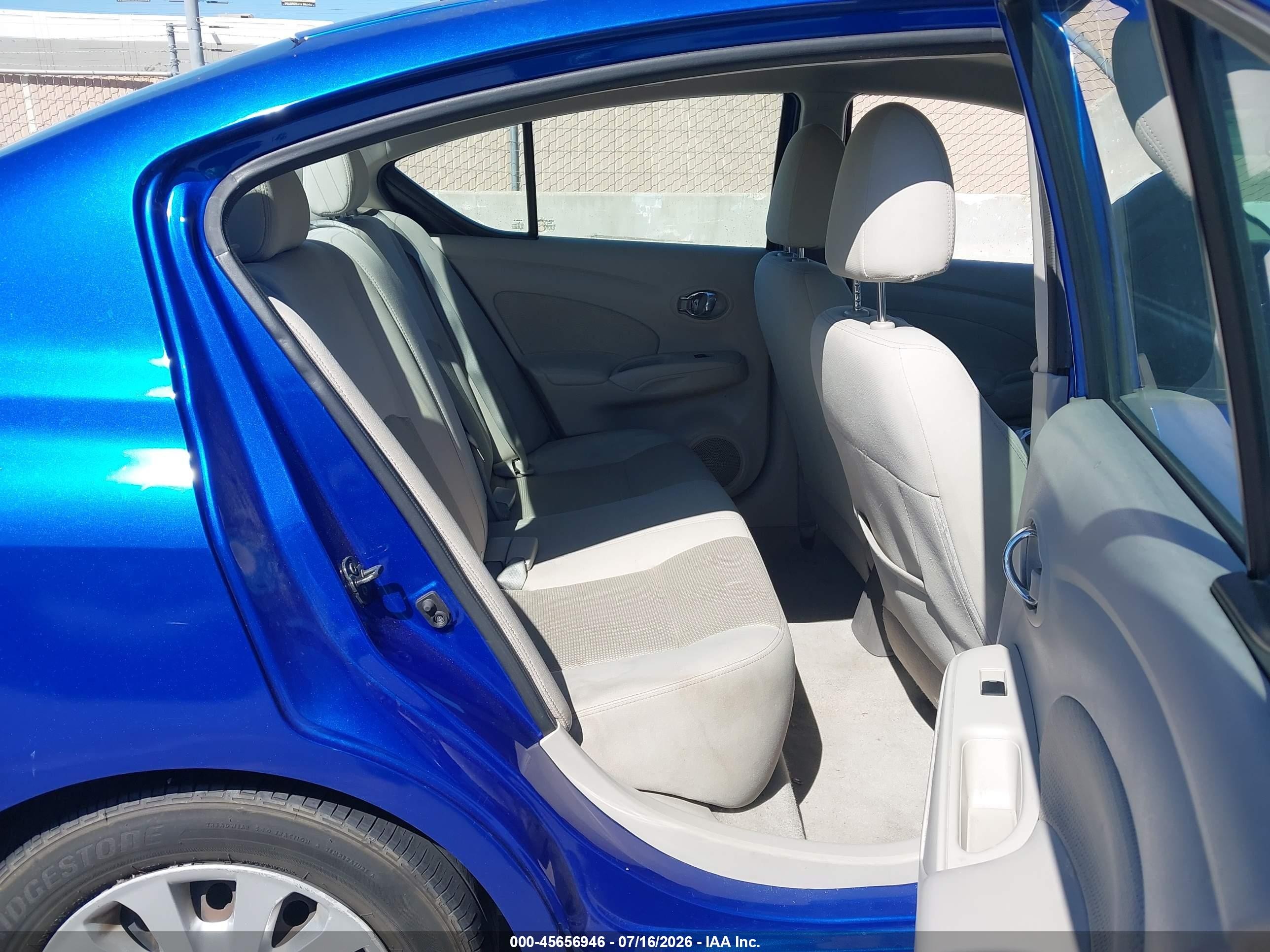 2015 Nissan Versa 1.6 Sv Blue vin: 3N1CN7AP8FL935512