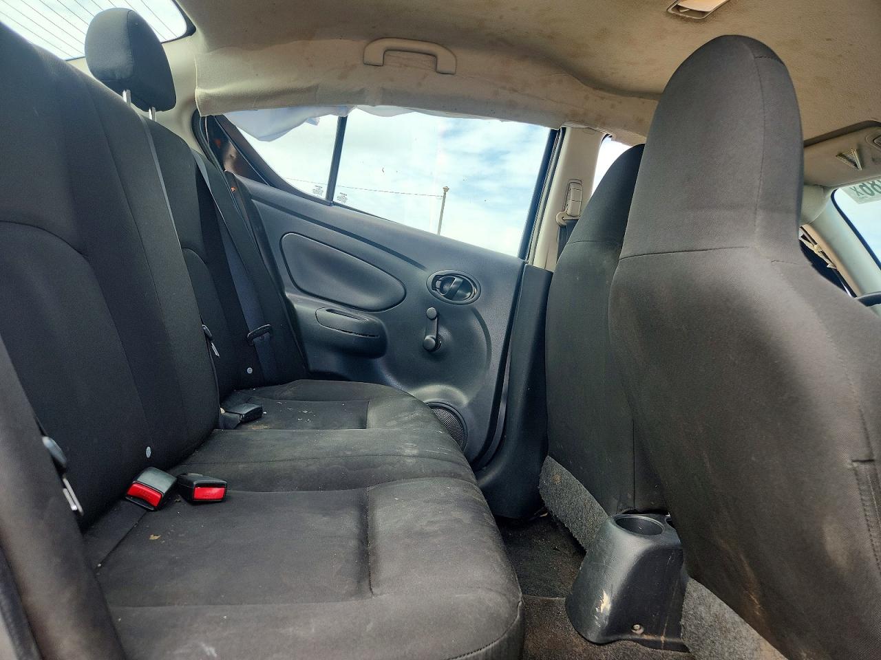2015 Nissan Versa 1.6 S Plus Black vin: 3N1CN7AP8FL945814