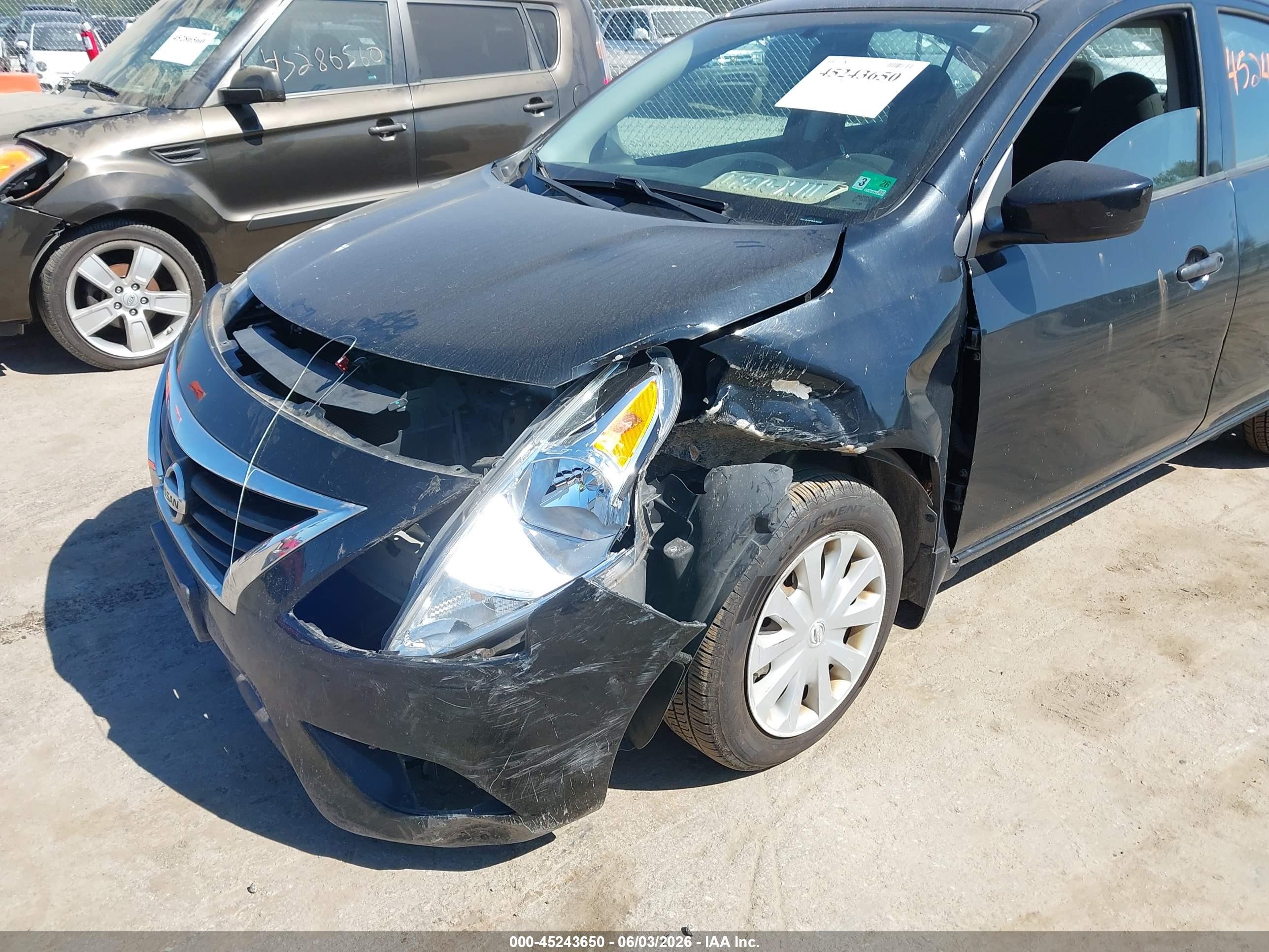 2016 Nissan Versa 1.6 S+ Black vin: 3N1CN7AP8GL902589