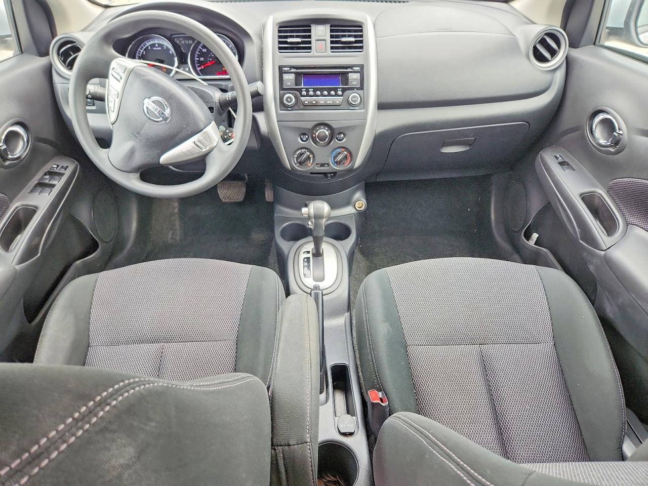 2018 Nissan Versa Sv Silver vin: 3N1CN7AP8JK408844