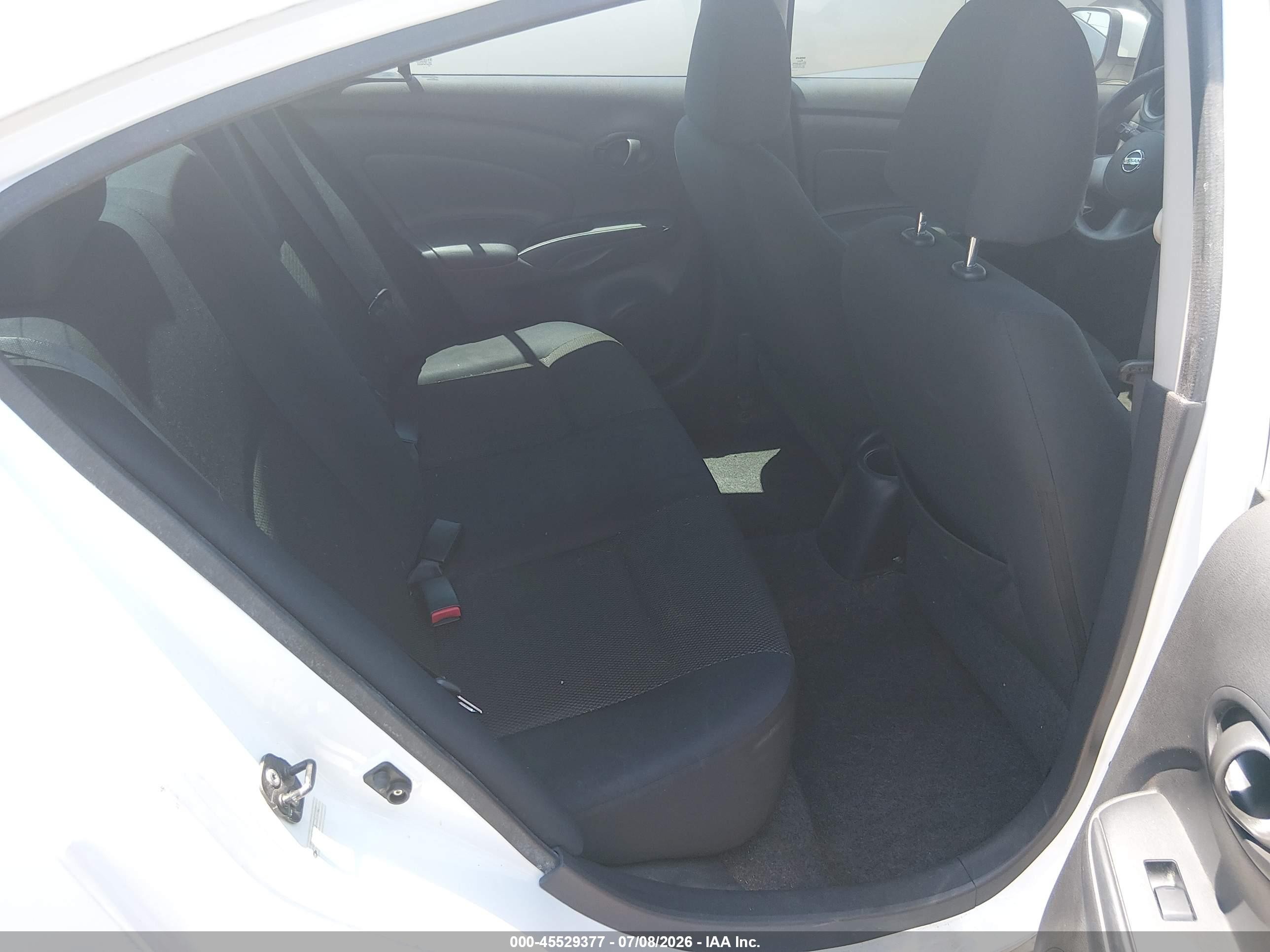 2012 Nissan Versa 1.6 Sv Белый vin: 3N1CN7AP9CL804942