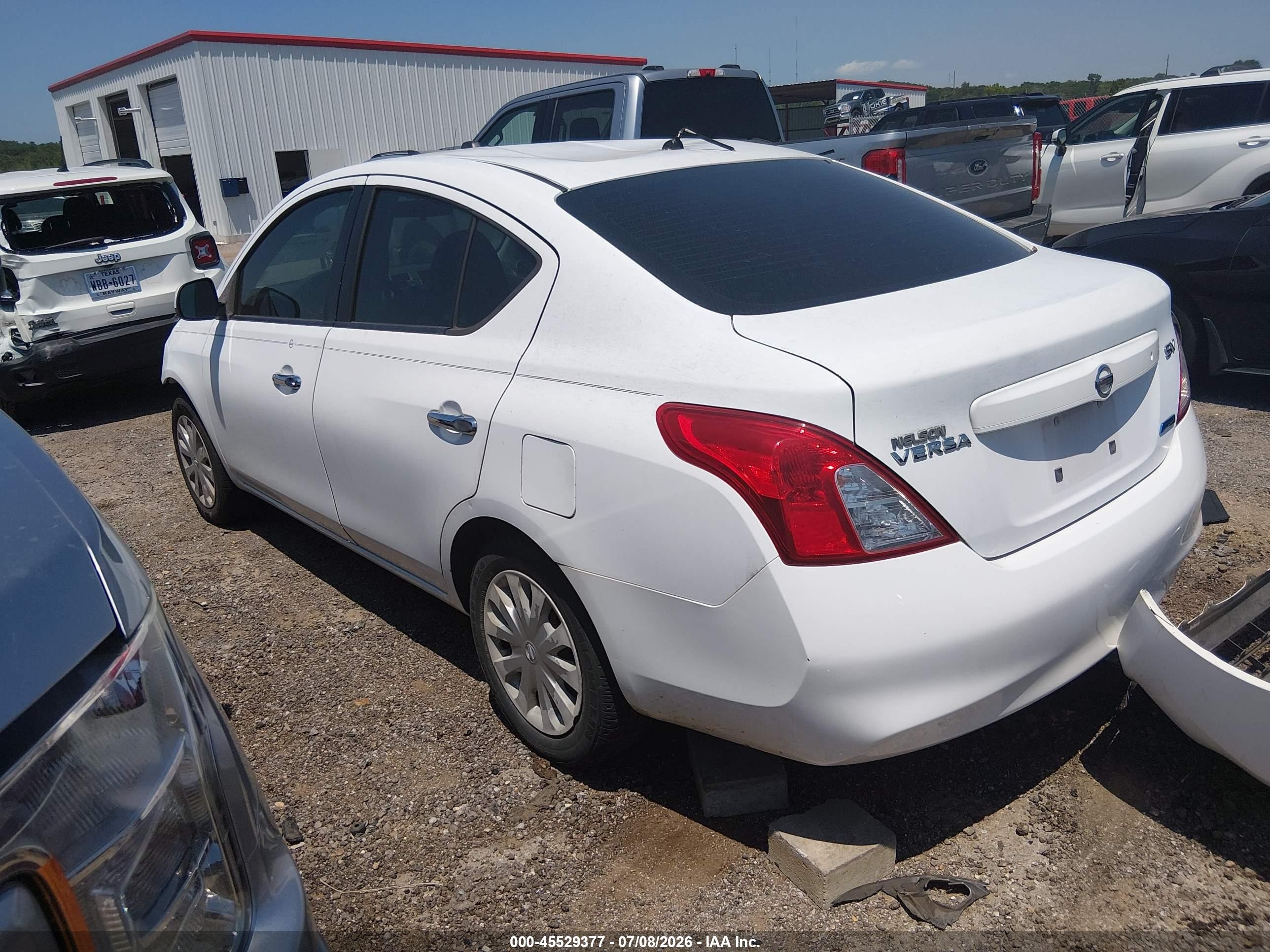 2012 Nissan Versa 1.6 Sv Белый vin: 3N1CN7AP9CL804942