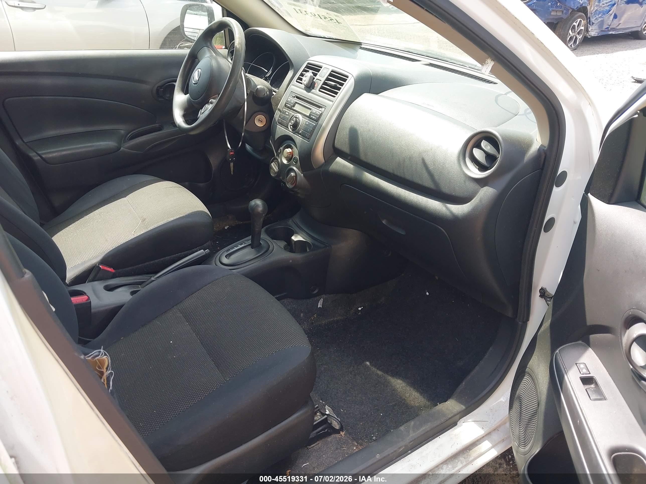 2012 Nissan Versa 1.6 Sv White vin: 3N1CN7AP9CL841909