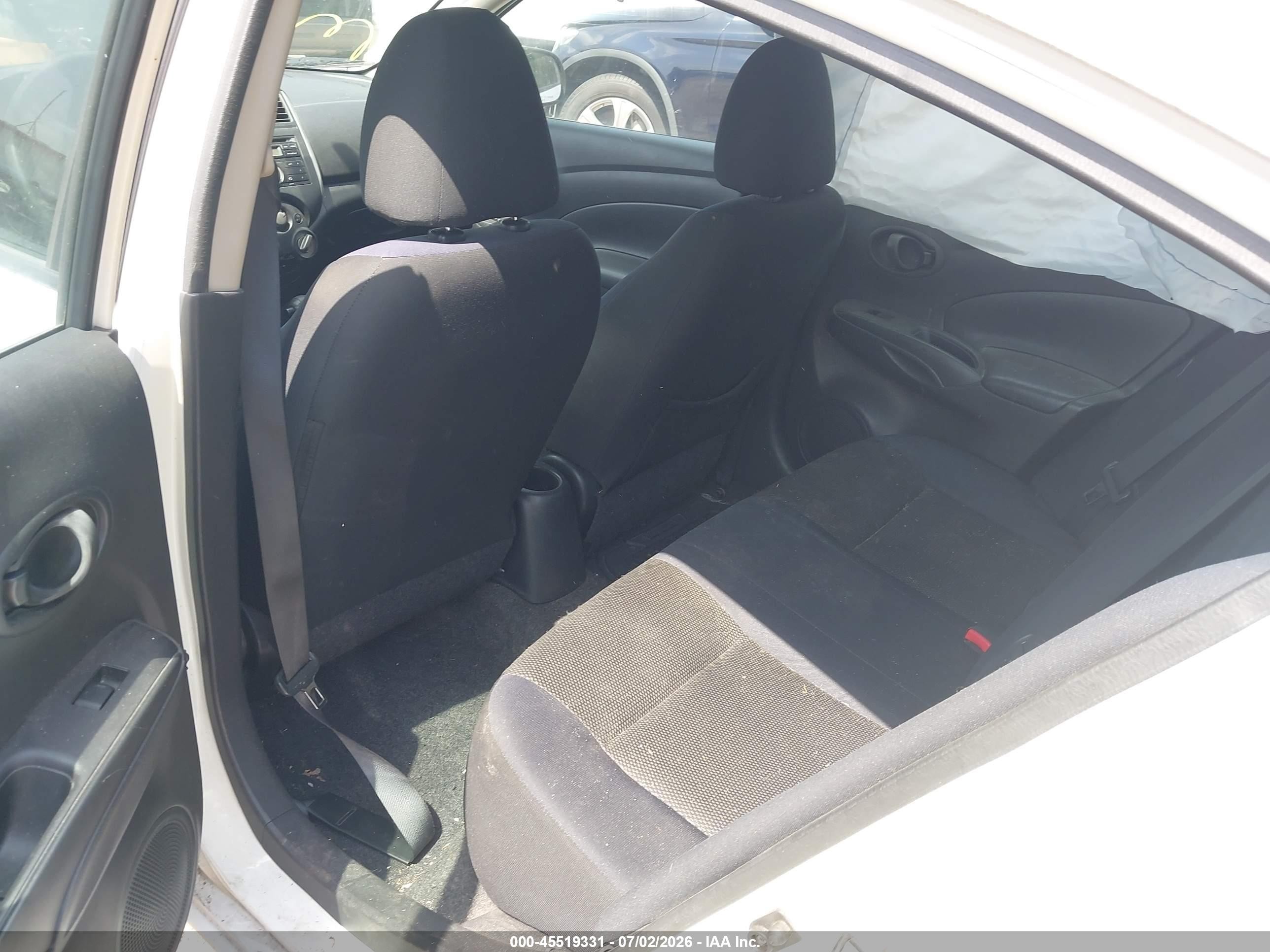 2012 Nissan Versa 1.6 Sv White vin: 3N1CN7AP9CL841909
