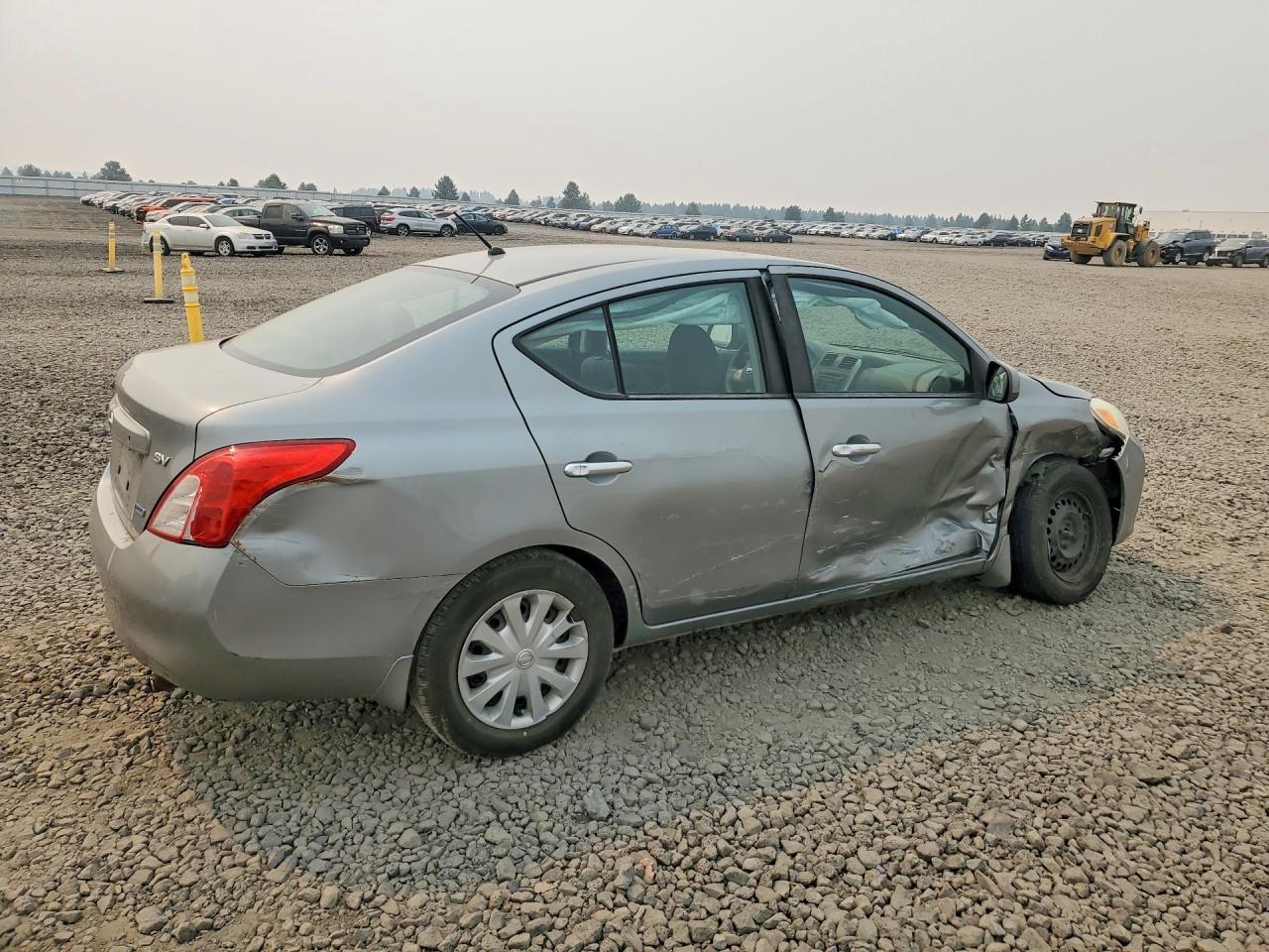 2012 Nissan Versa 1.6 S Gray vin: 3N1CN7AP9CL928841