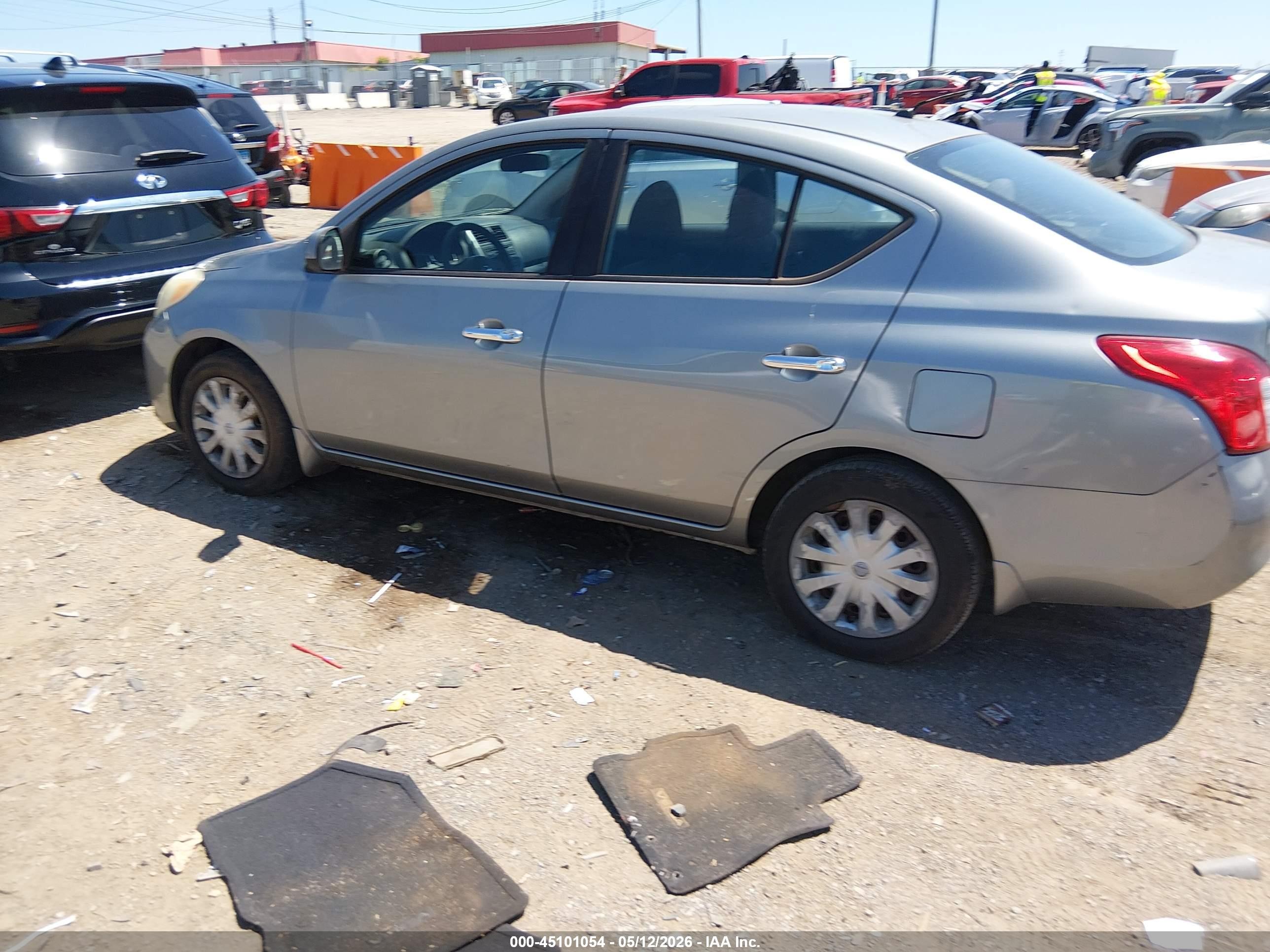 2012 Nissan Versa 1.6 Sv Gray vin: 3N1CN7AP9CL929682