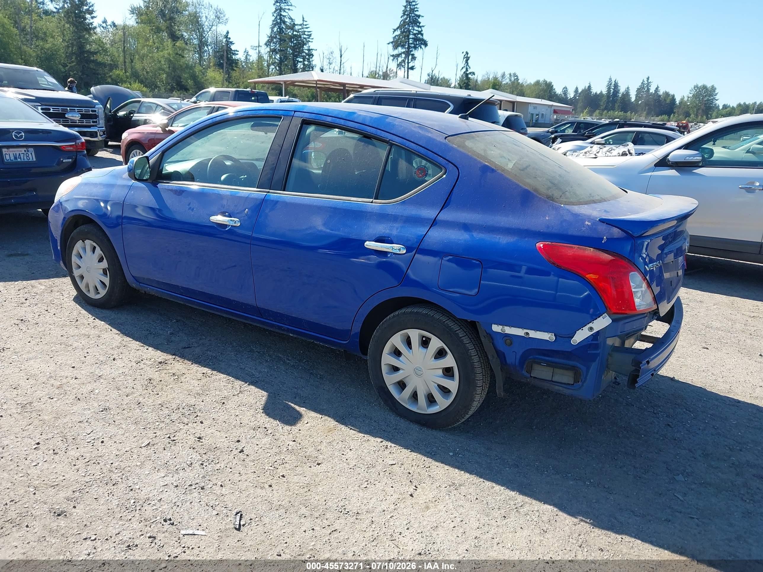 2013 Nissan Versa 1.6 Sv Синий vin: 3N1CN7AP9DL822245