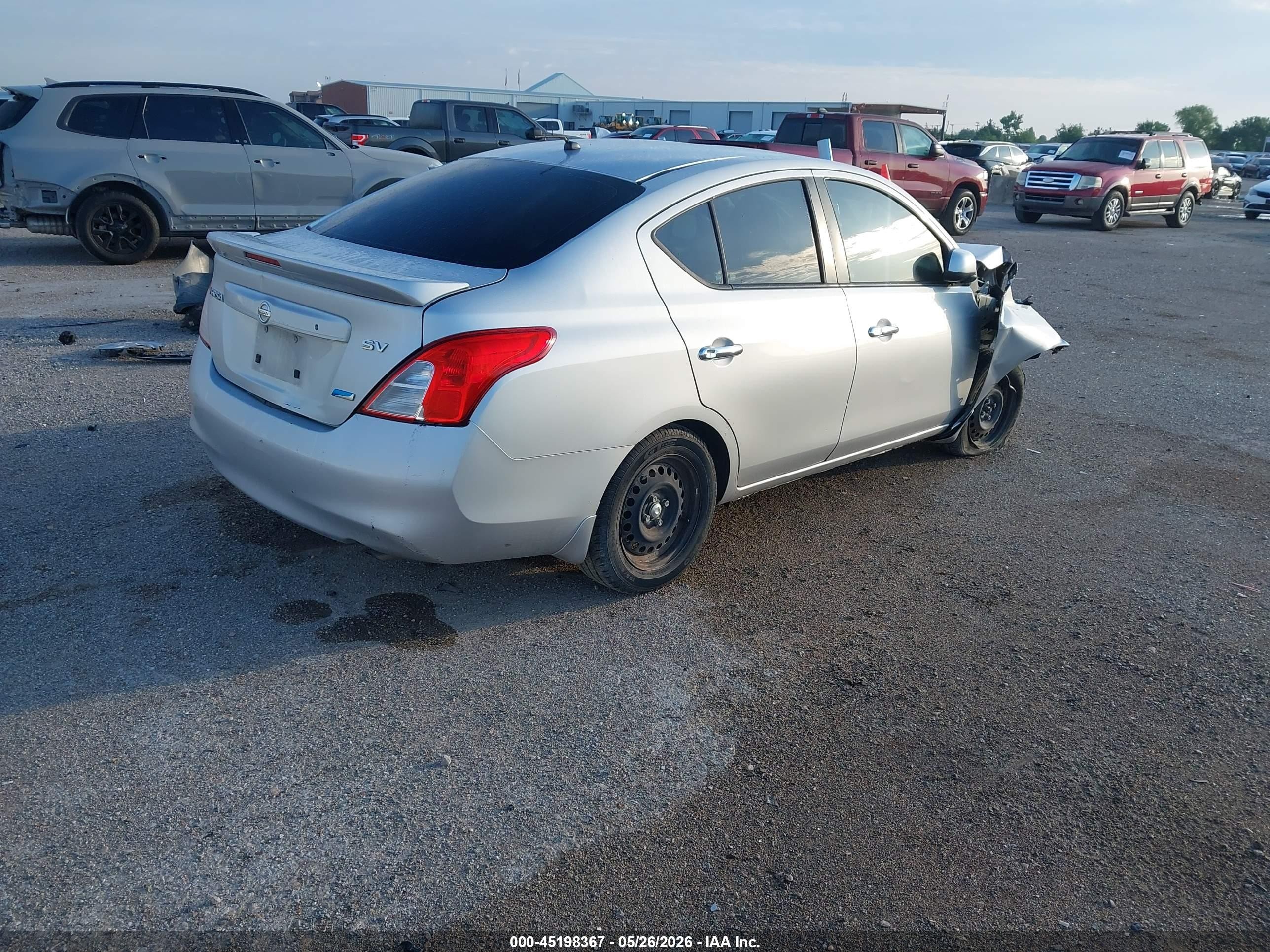 2013 Nissan Versa 1.6 Sv Gray vin: 3N1CN7AP9DL828160