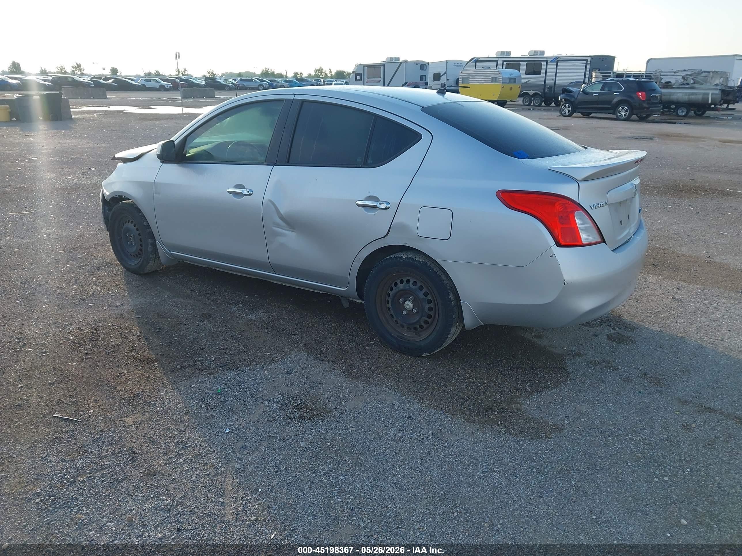 2013 Nissan Versa 1.6 Sv Gray vin: 3N1CN7AP9DL828160