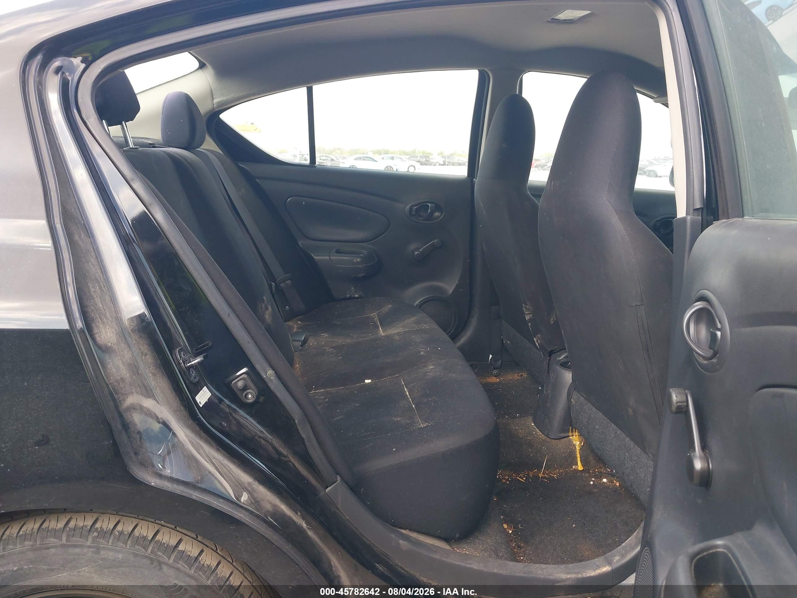 2013 Nissan Versa 1.6 S Black vin: 3N1CN7AP9DL844987