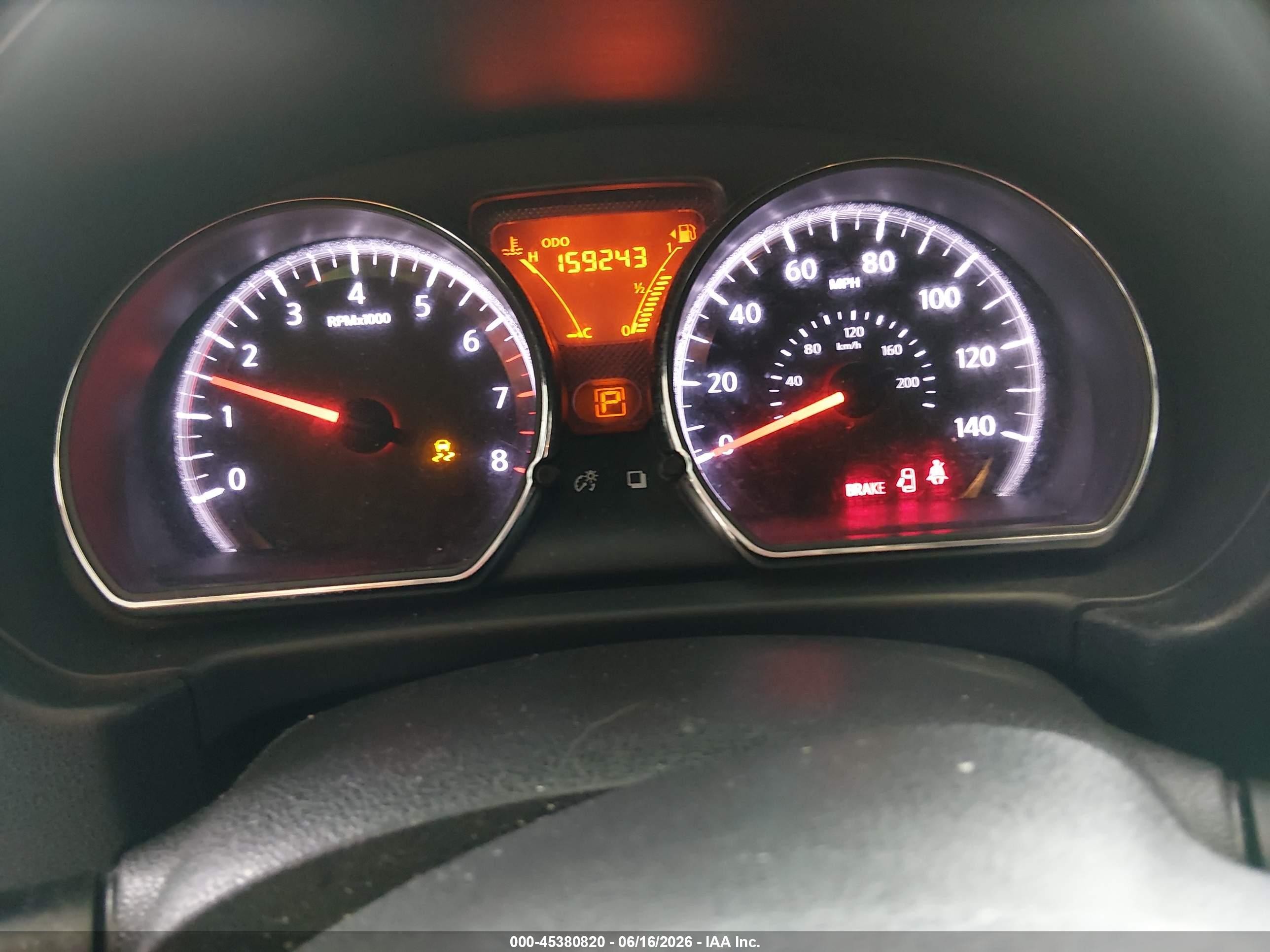 2013 Nissan Versa 1.6 Sv Silver vin: 3N1CN7AP9DL877939
