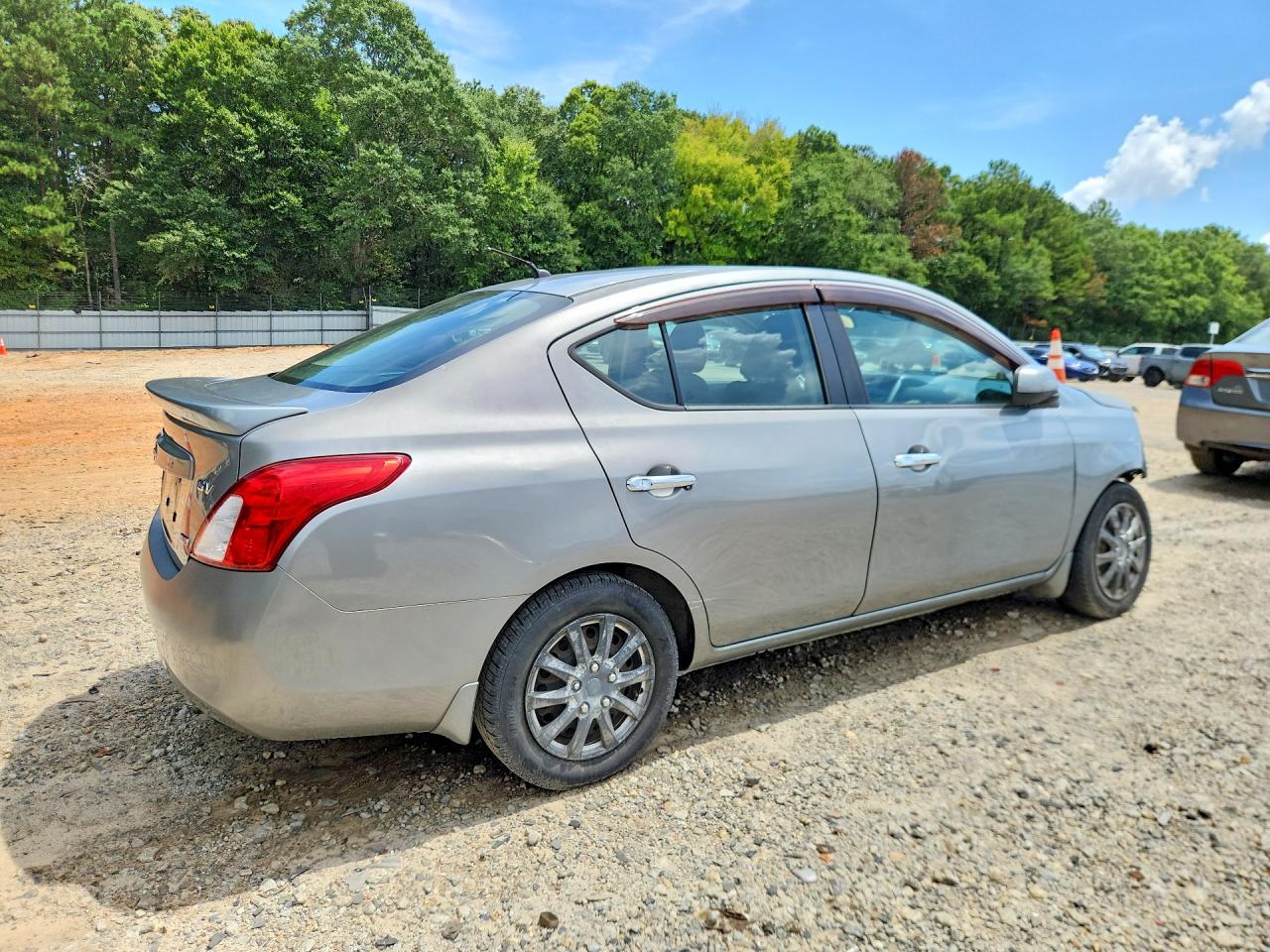 2013 Nissan Versa 1.6 S Gray vin: 3N1CN7AP9DL887516