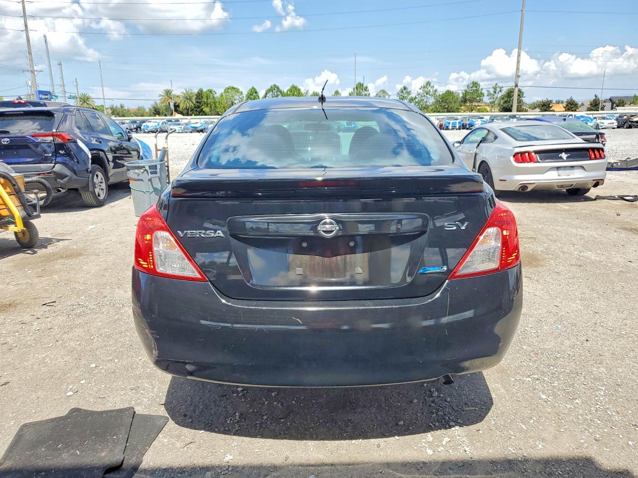 2014 Nissan Versa 1.6 Sv Black vin: 3N1CN7AP9EK454740