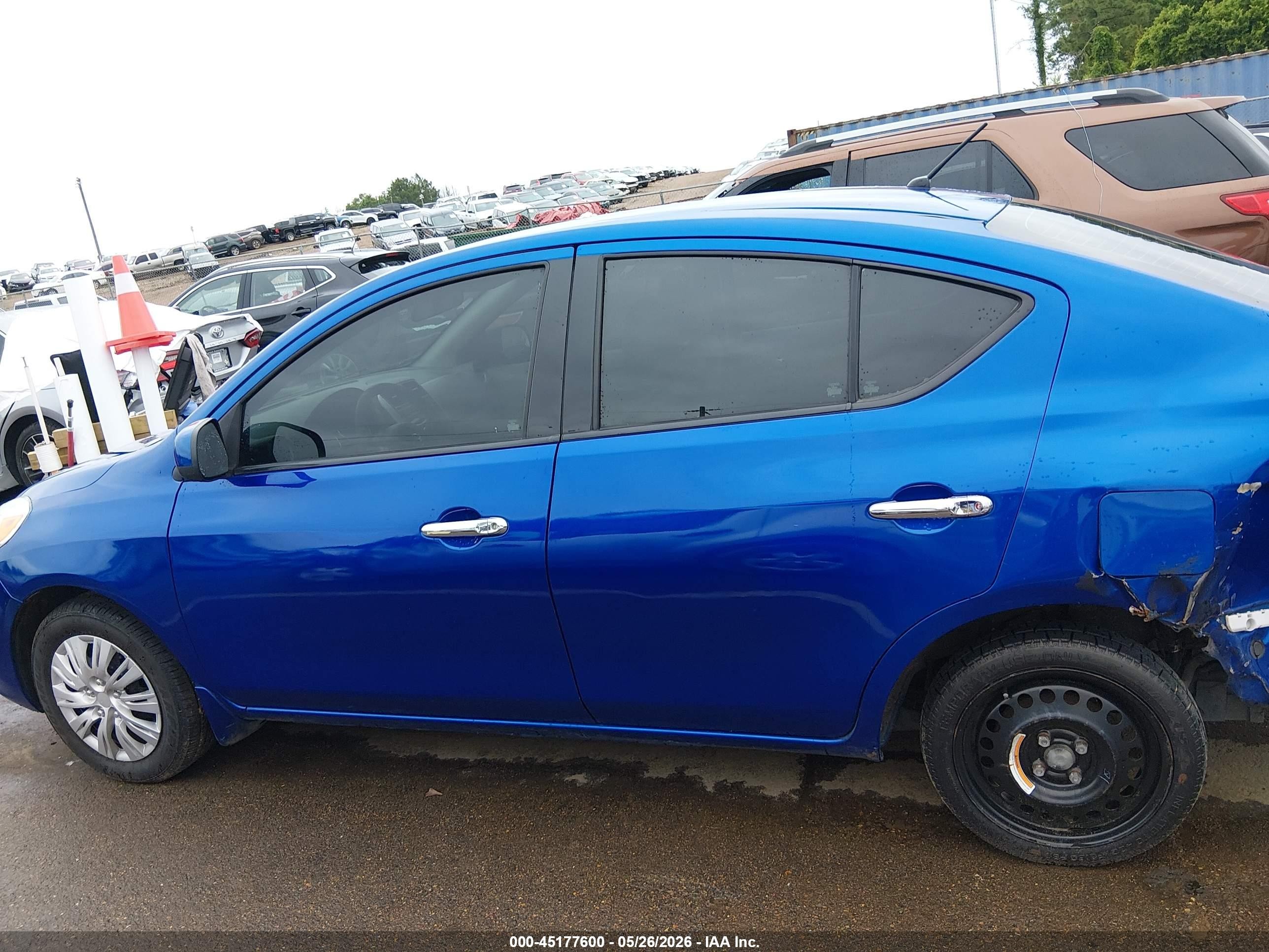 2014 Nissan Versa 1.6 Sv Dark Blue vin: 3N1CN7AP9EL821176