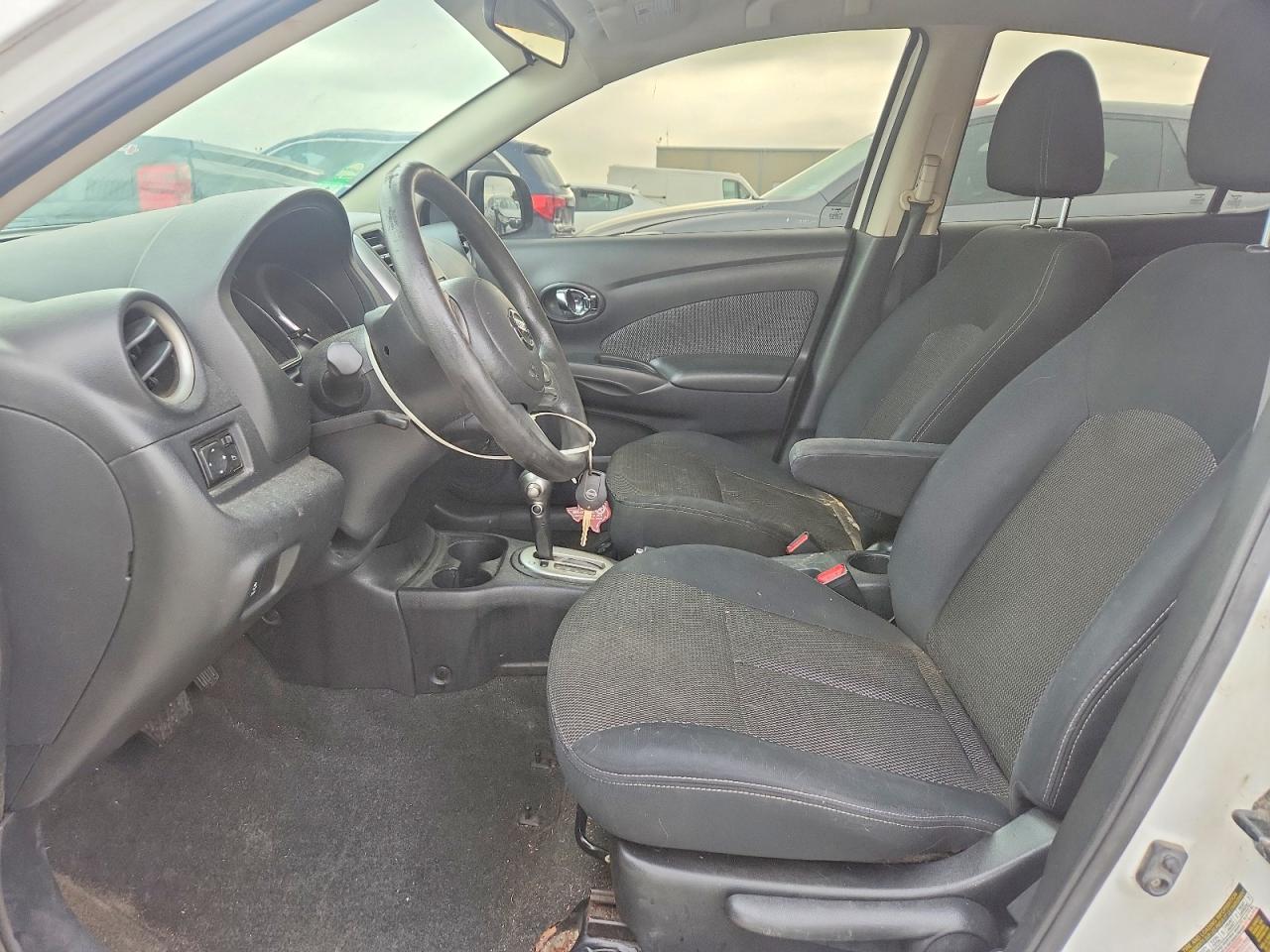 2014 Nissan Versa 1.6 Sv White vin: 3N1CN7AP9EL833747