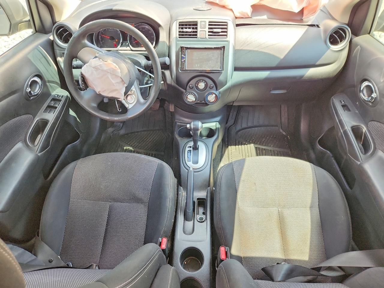 2014 Nissan Versa 1.6 Sv Gray vin: 3N1CN7AP9EL840035
