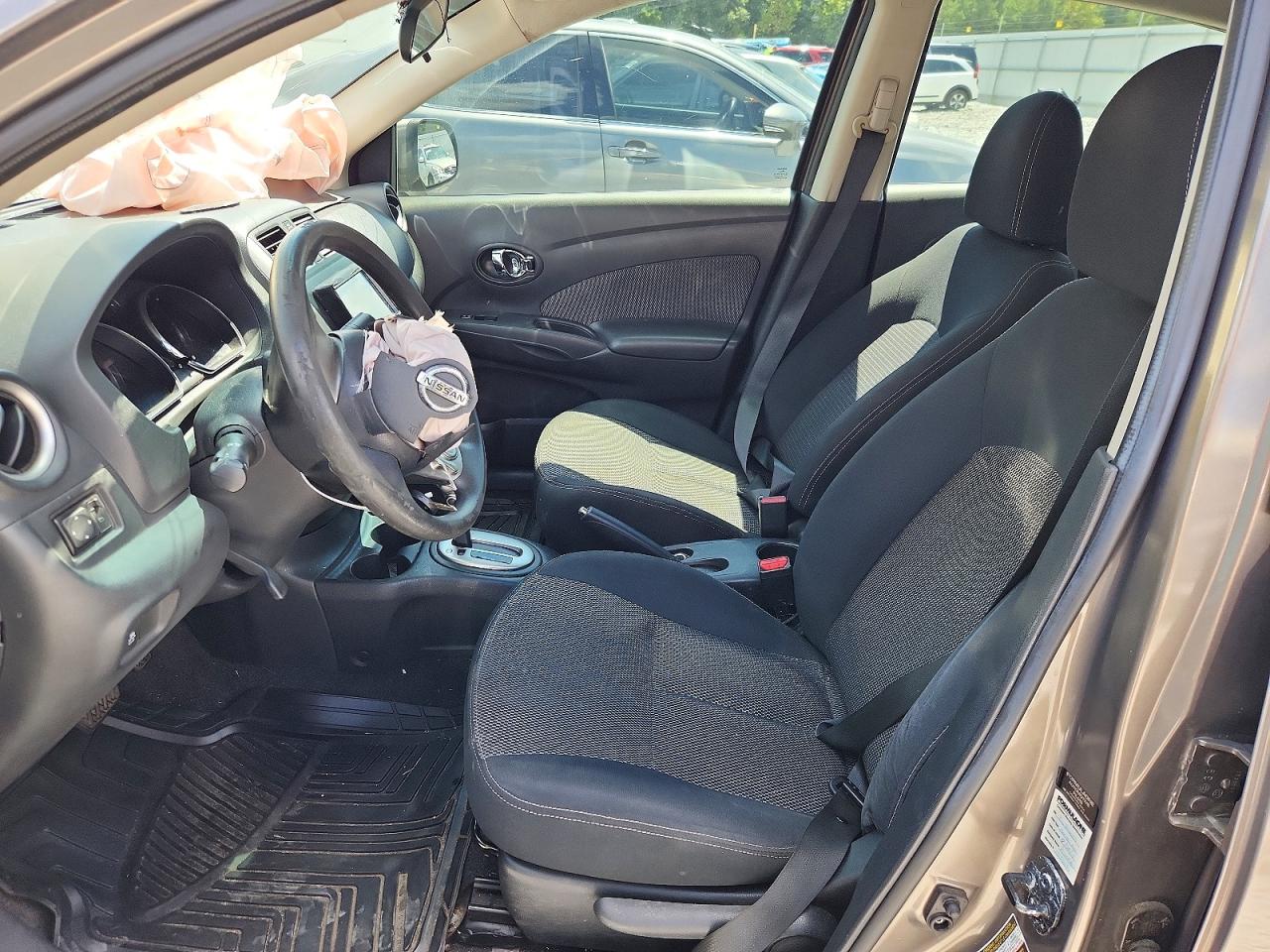 2014 Nissan Versa 1.6 Sv Gray vin: 3N1CN7AP9EL840035