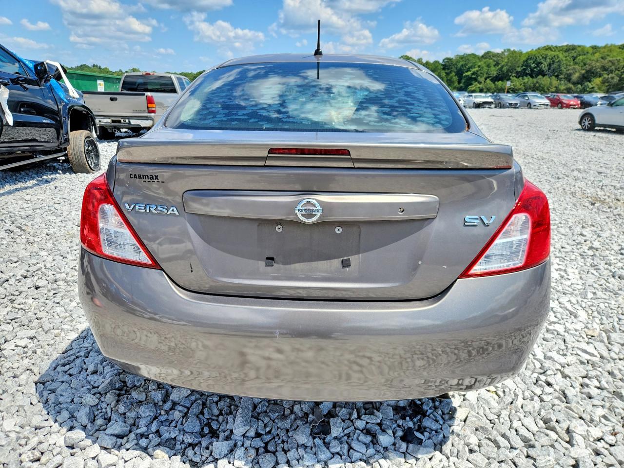 2014 Nissan Versa 1.6 Sv Gray vin: 3N1CN7AP9EL840035
