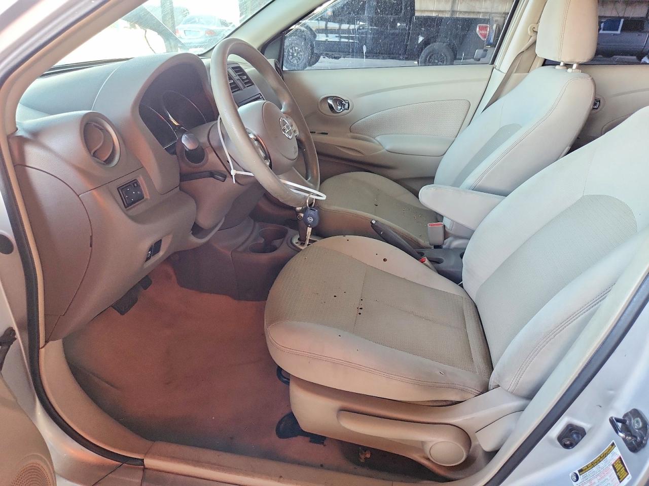 2014 Nissan Versa 1.6 Sv Silver vin: 3N1CN7AP9EL841489