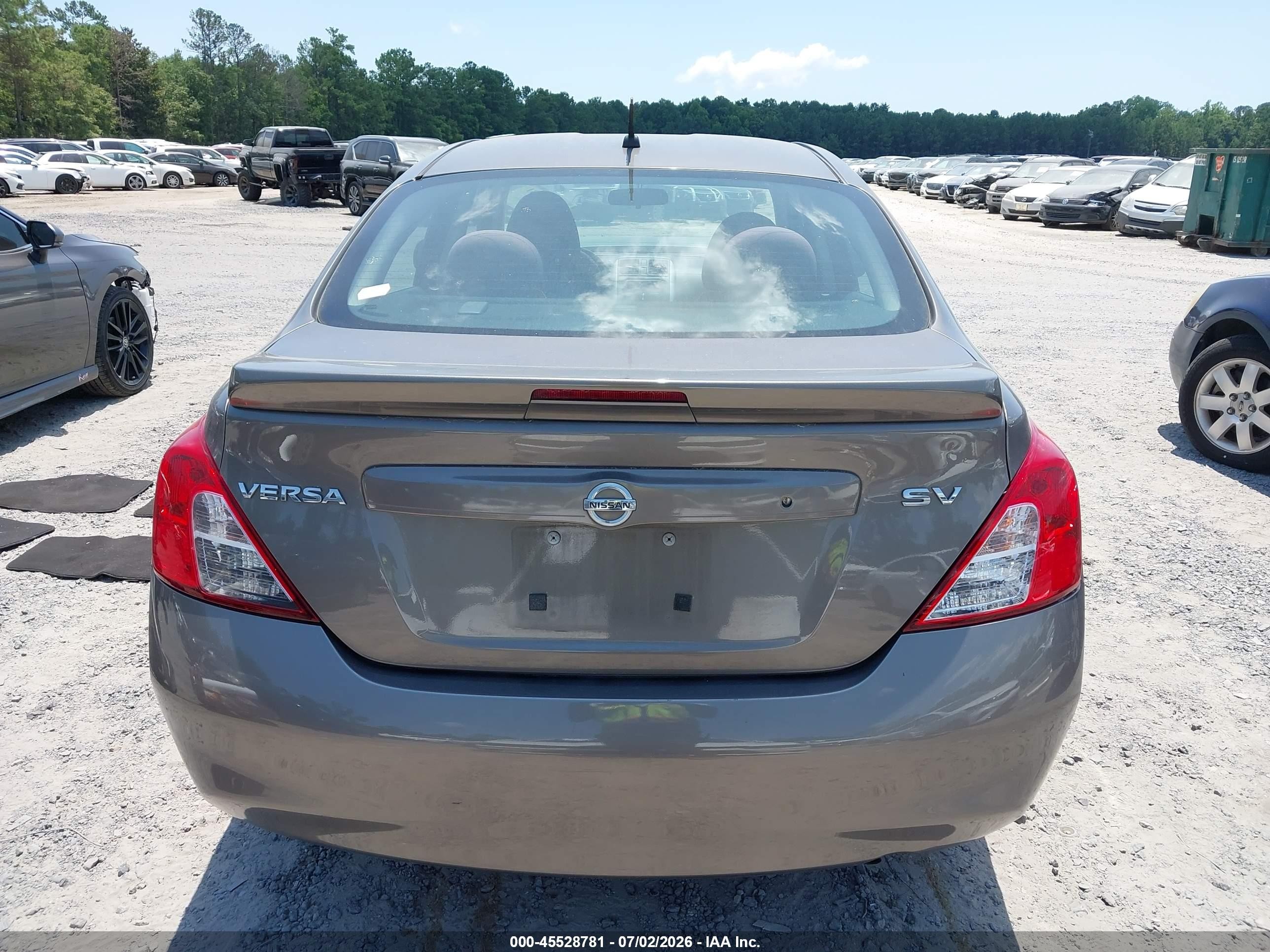 2014 Nissan Versa 1.6 Sv Brown vin: 3N1CN7AP9EL843761
