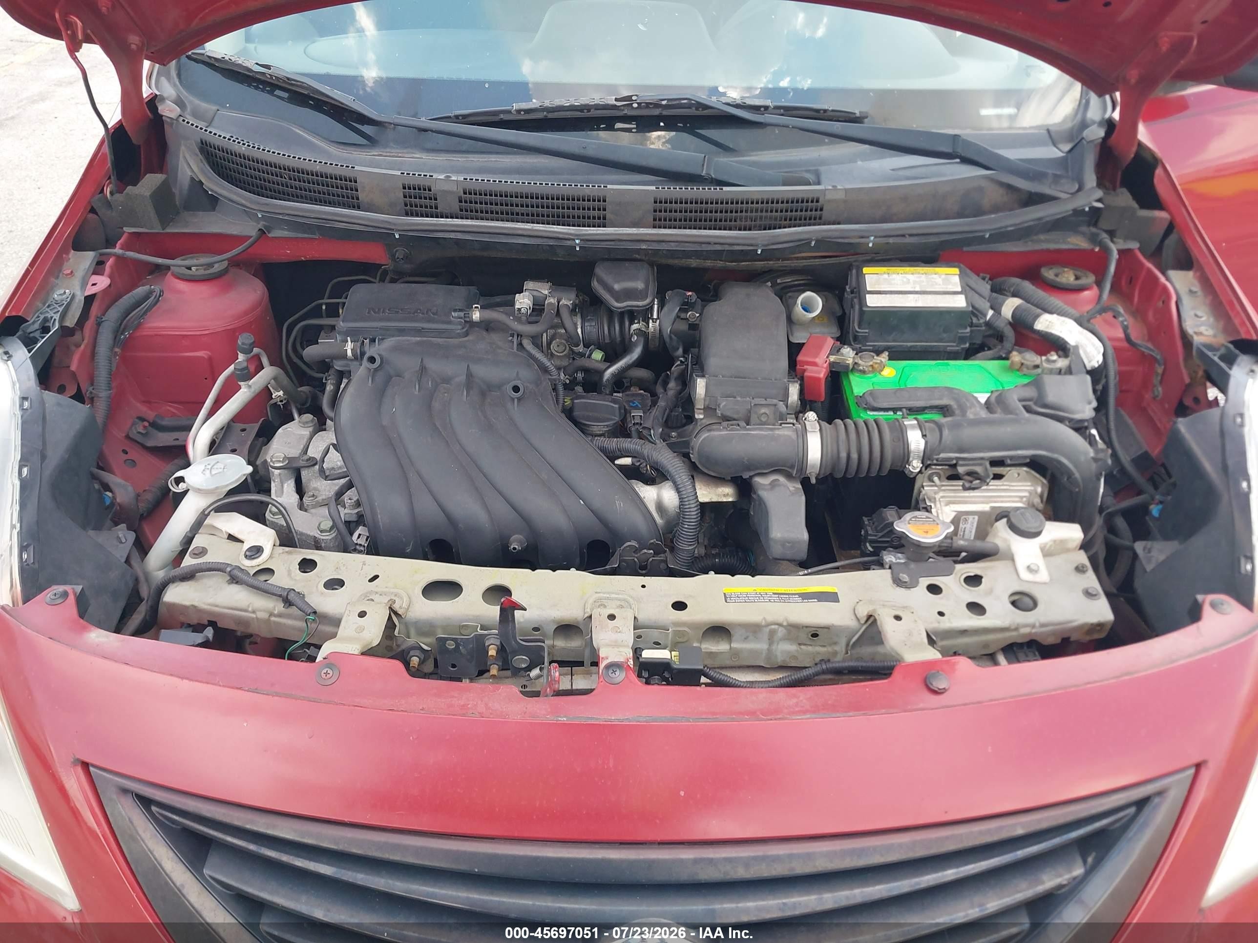 2014 Nissan Versa 1.6 S+ Red vin: 3N1CN7AP9EL860365