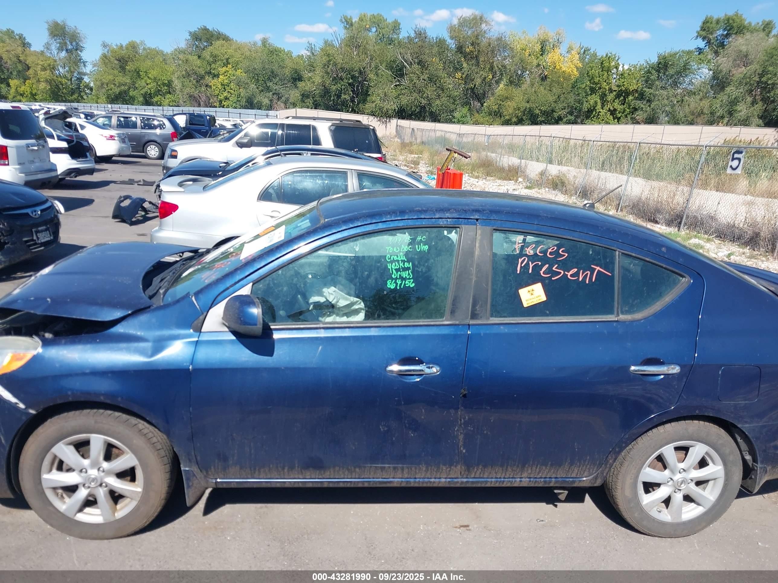 2014 Nissan Versa 1.6 Sv Dark Blue vin: 3N1CN7AP9EL864156