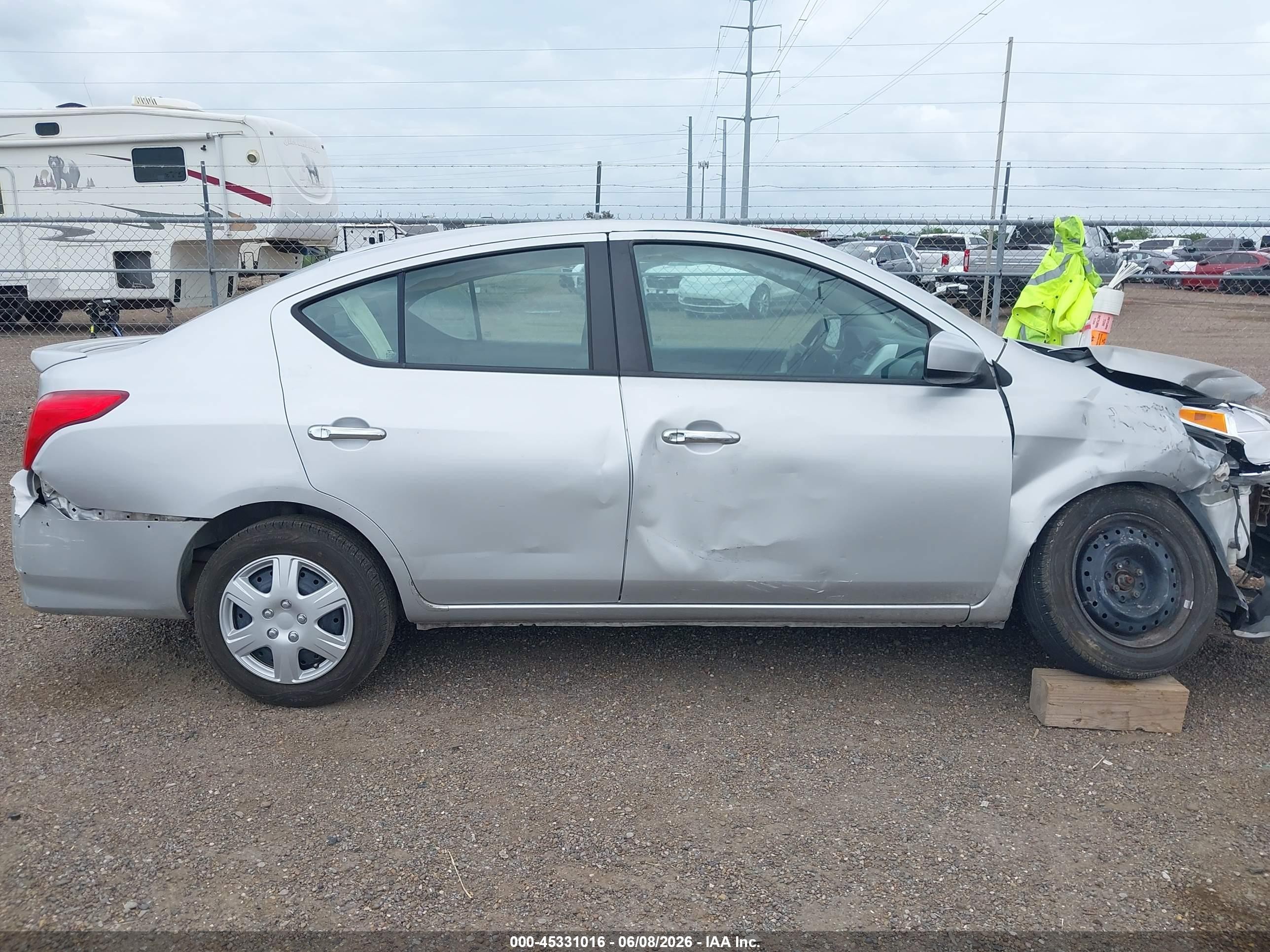 2015 Nissan Versa 1.6 Sv Black vin: 3N1CN7AP9FL806789