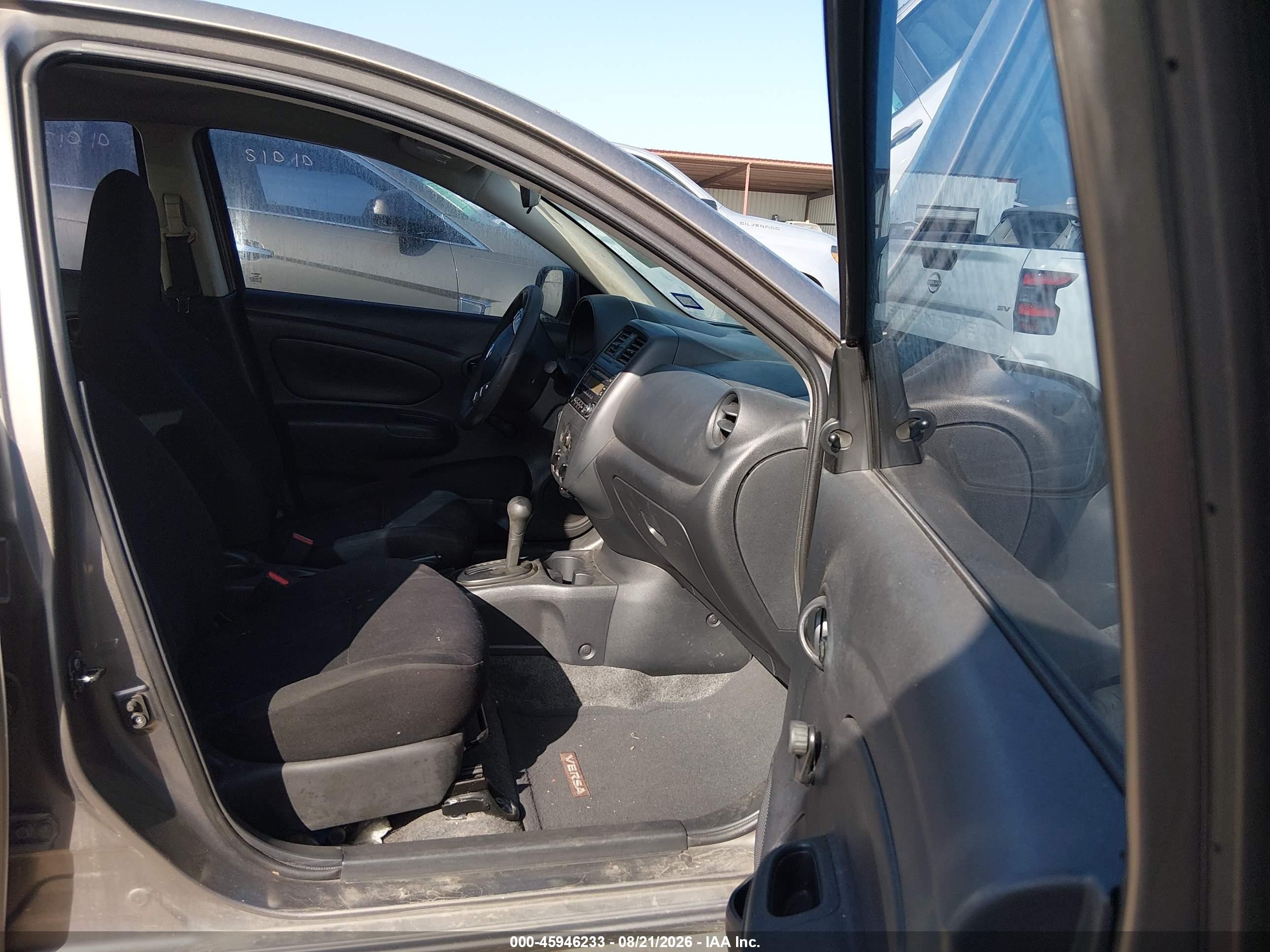 2015 Nissan Versa 1.6 S+ Gray vin: 3N1CN7AP9FL848878