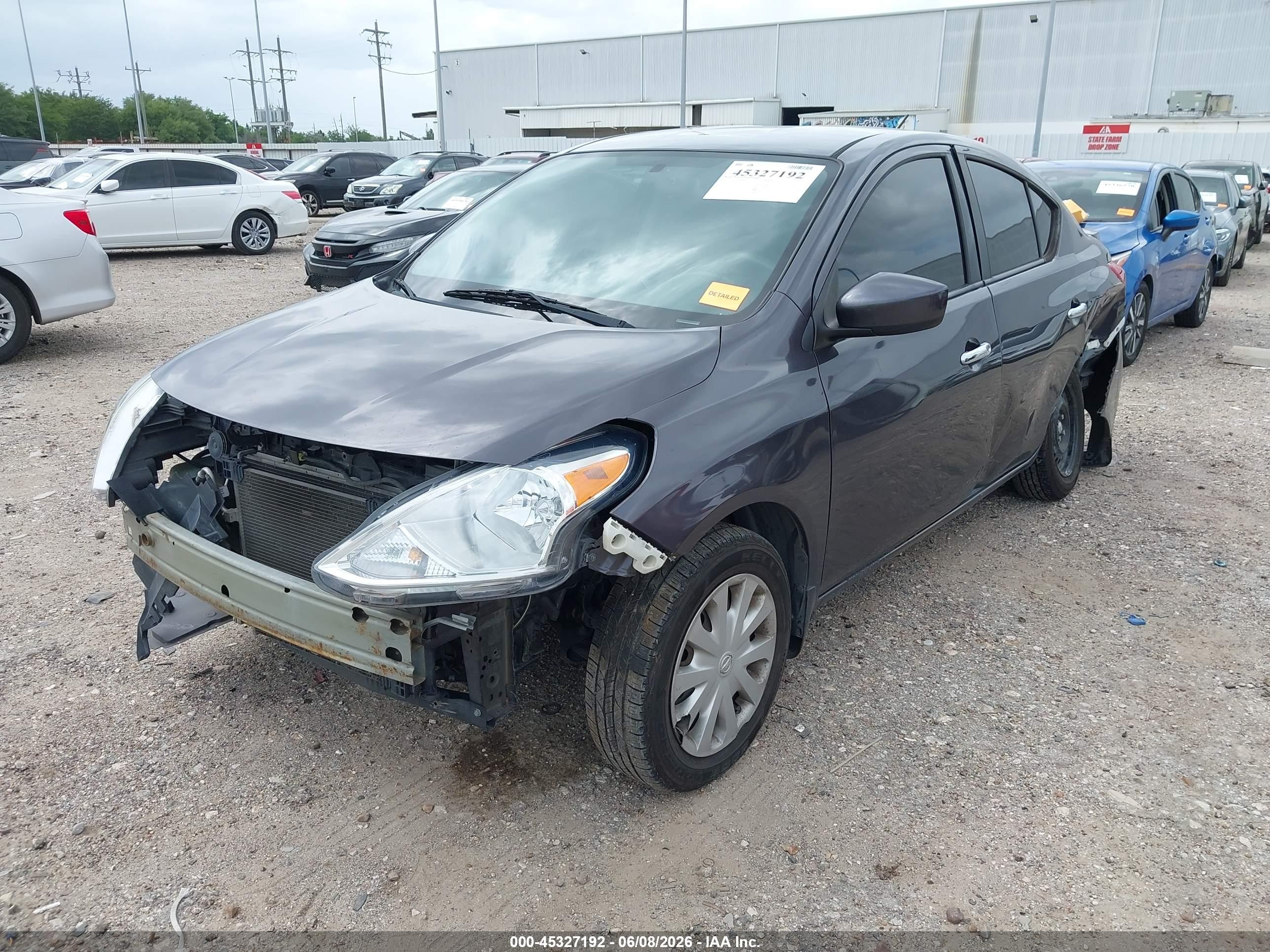 2015 Nissan Versa 1.6 Sv Gray vin: 3N1CN7AP9FL921165