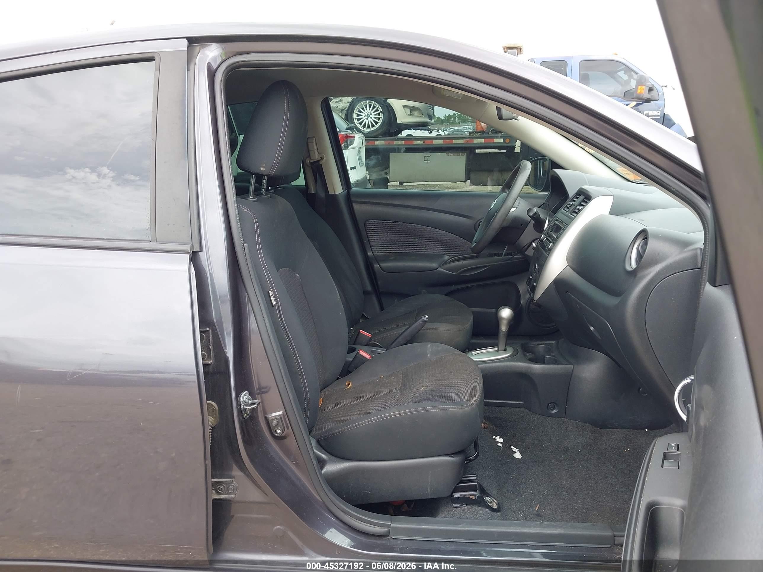 2015 Nissan Versa 1.6 Sv Gray vin: 3N1CN7AP9FL921165