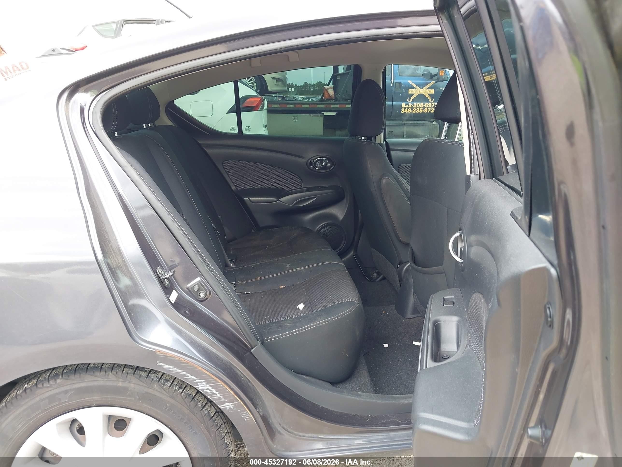 2015 Nissan Versa 1.6 Sv Gray vin: 3N1CN7AP9FL921165
