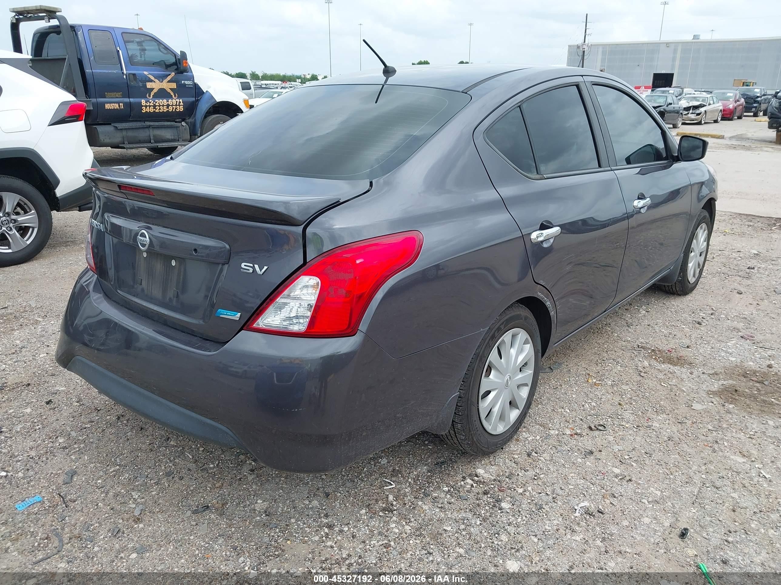 2015 Nissan Versa 1.6 Sv Gray vin: 3N1CN7AP9FL921165