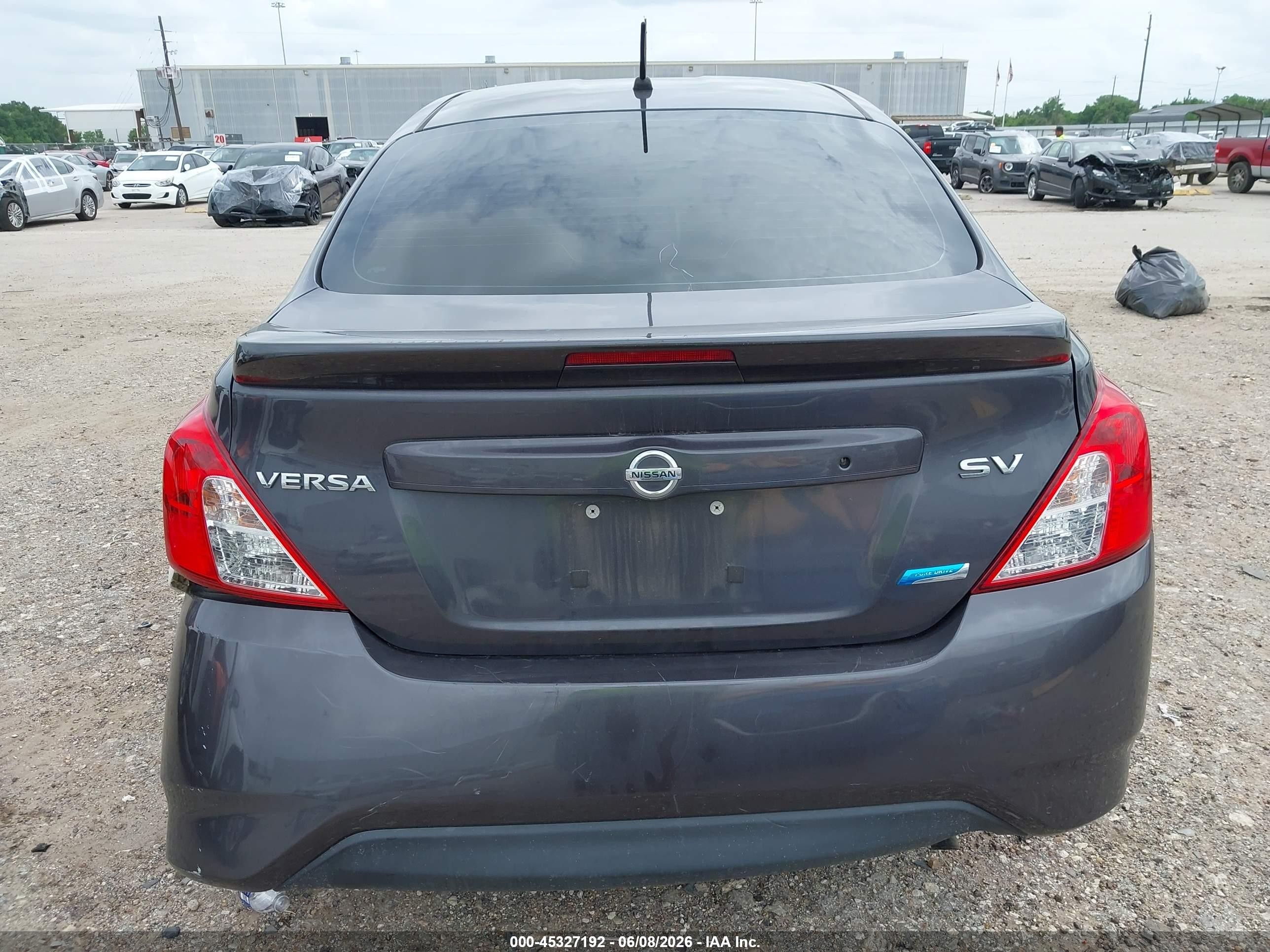 2015 Nissan Versa 1.6 Sv Gray vin: 3N1CN7AP9FL921165