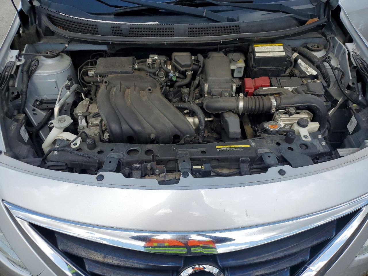 2015 Nissan Versa 1.6 Sv Silver vin: 3N1CN7AP9FL926544