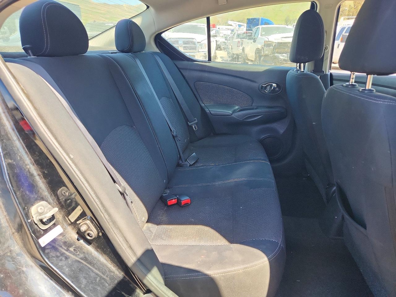 2015 Nissan Versa 1.6 Sv Black vin: 3N1CN7AP9FL943358