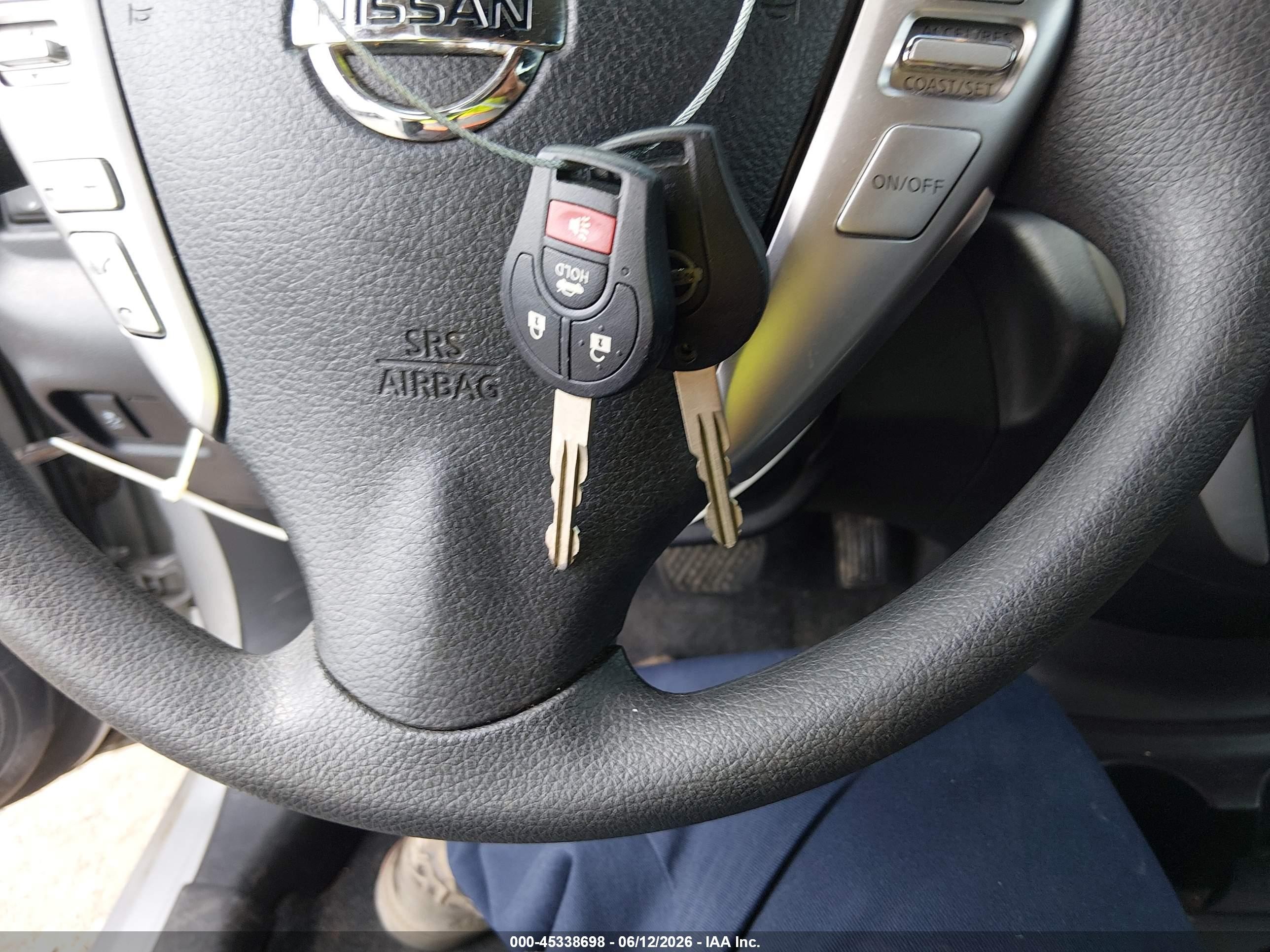 2015 Nissan Versa 1.6 Sv Silver vin: 3N1CN7AP9FL951766