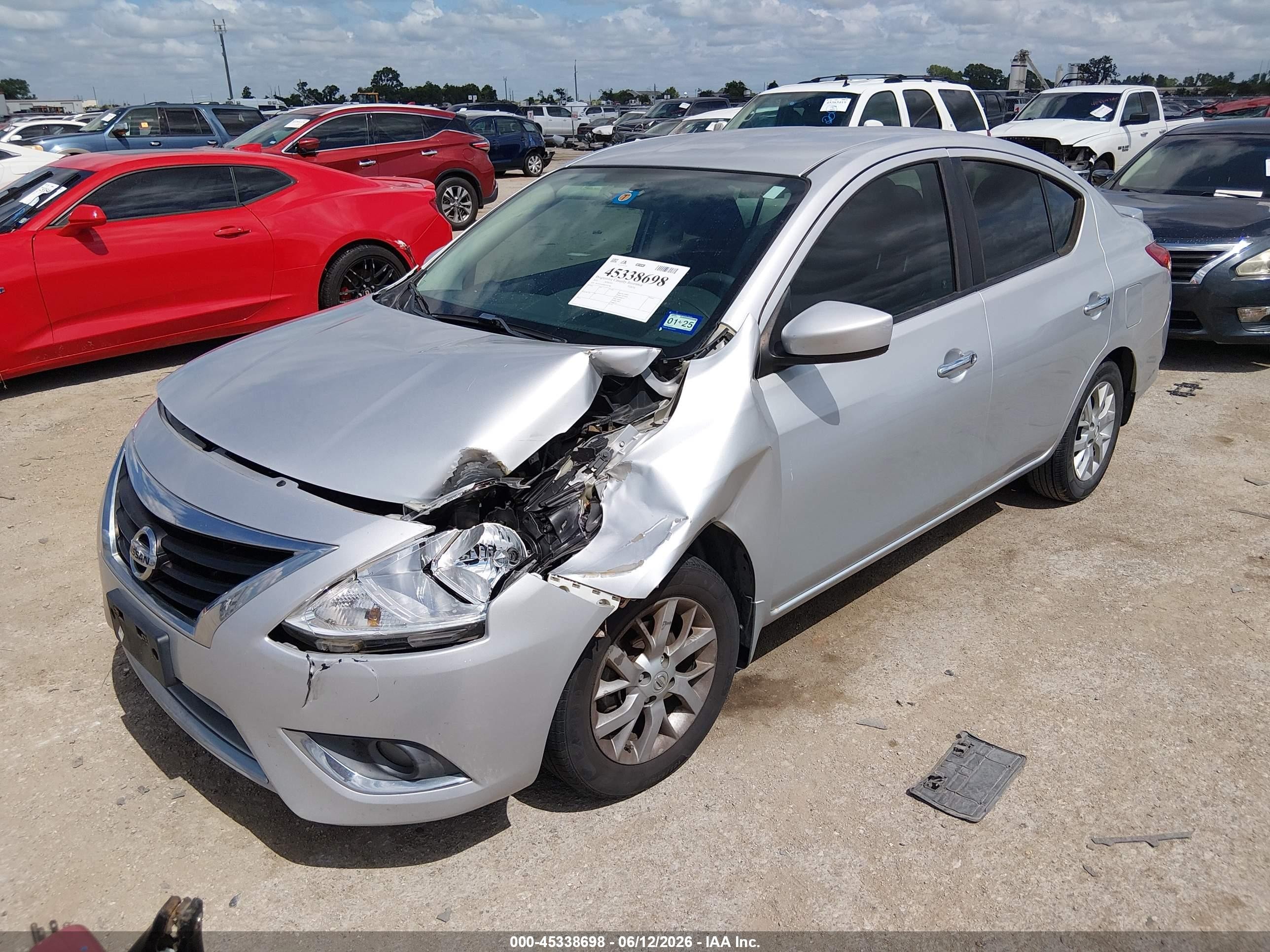 2015 Nissan Versa 1.6 Sv Silver vin: 3N1CN7AP9FL951766