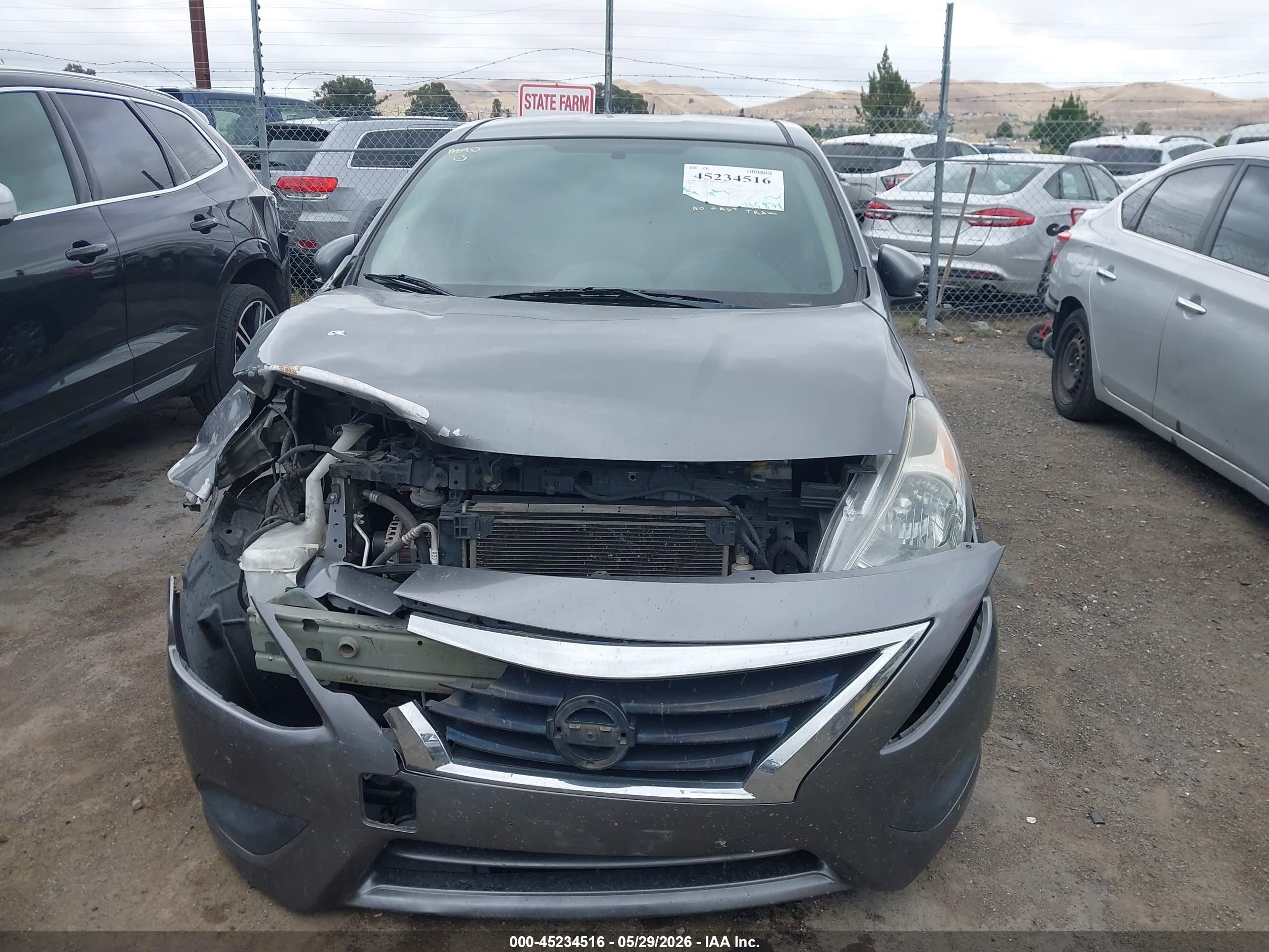 2016 Nissan Versa 1.6 S+ Gray vin: 3N1CN7AP9GL890226