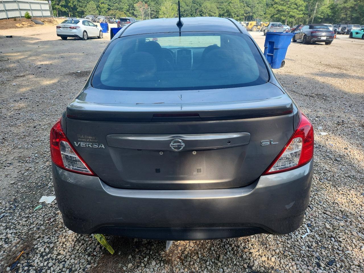 2017 Nissan Versa 1.6 Sl Серый vin: 3N1CN7AP9HL861715