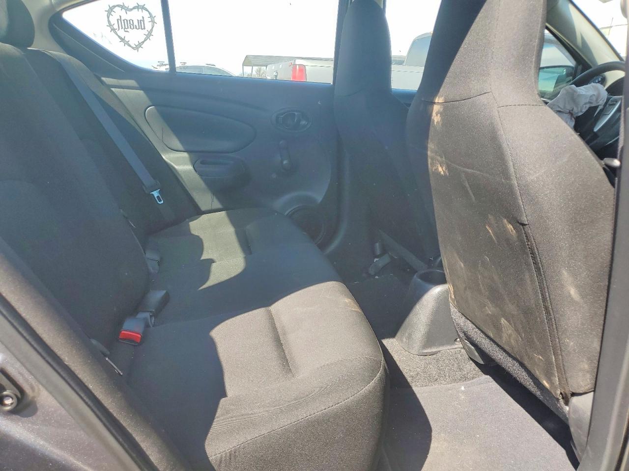 2017 Nissan Versa 1.6 S Plus Gray vin: 3N1CN7AP9HL907267