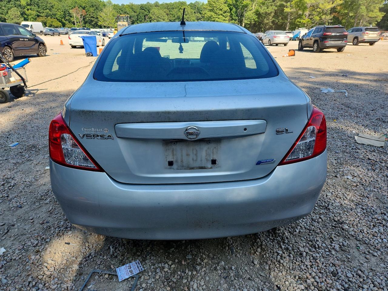 2012 Nissan Versa 1.6 S Silver vin: 3N1CN7APXCL819501