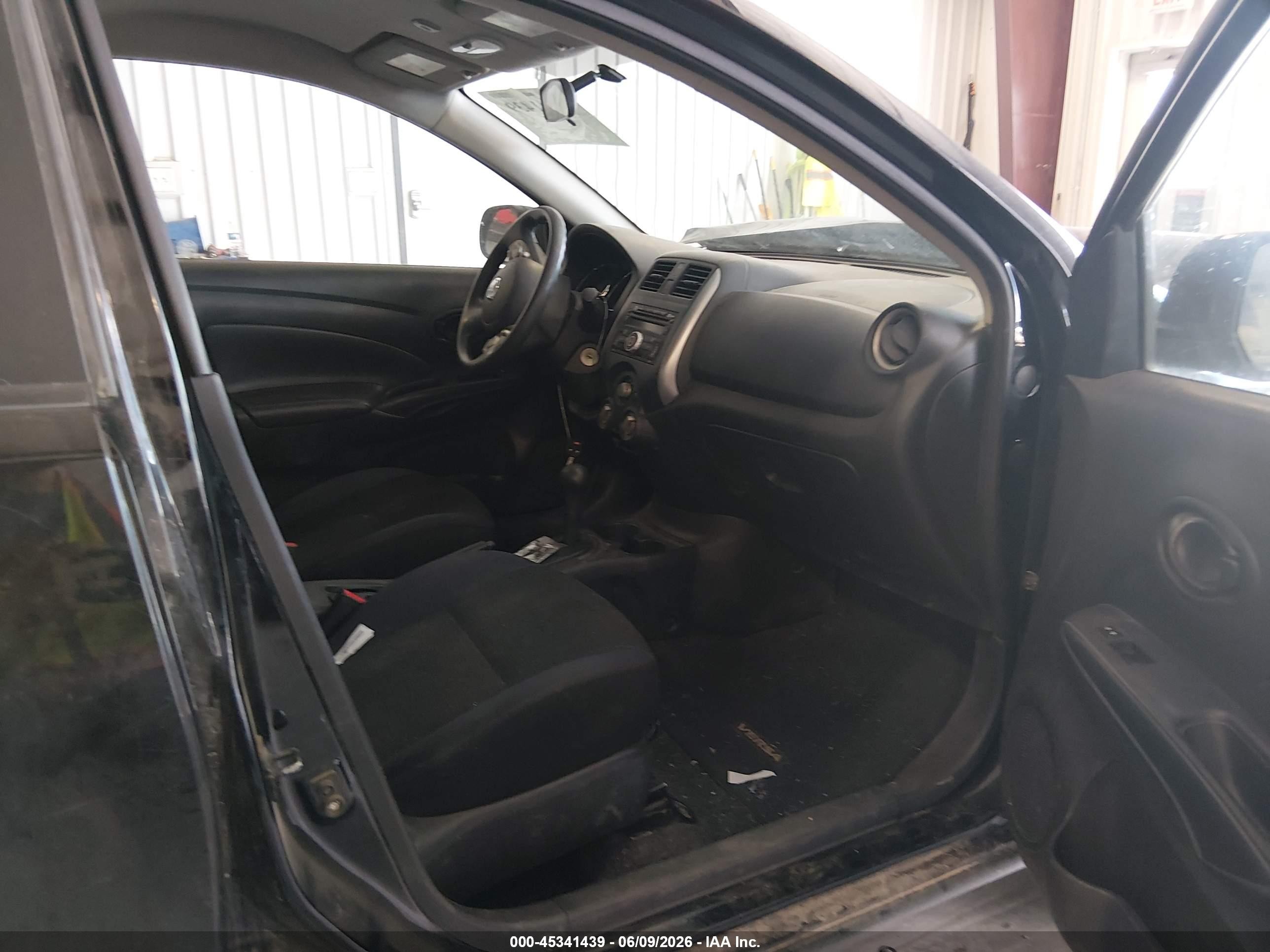 2012 Nissan Versa 1.6 Sv Gray vin: 3N1CN7APXCL824925