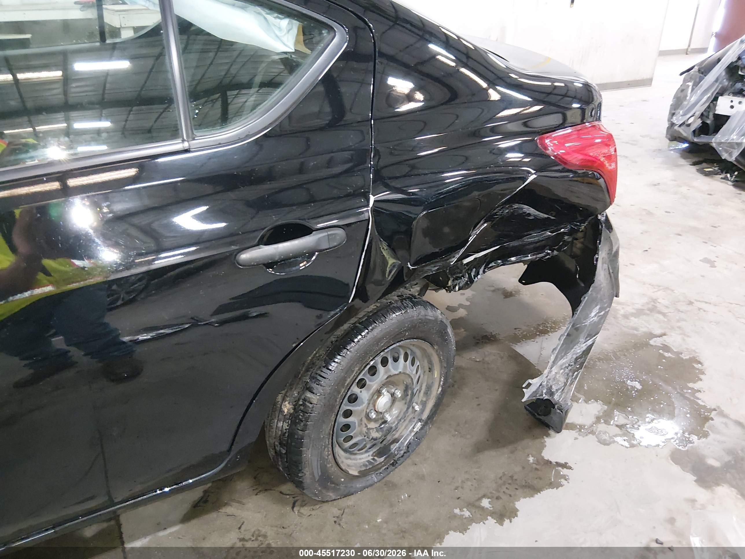2012 Nissan Versa 1.6 S Черный vin: 3N1CN7APXCL861618
