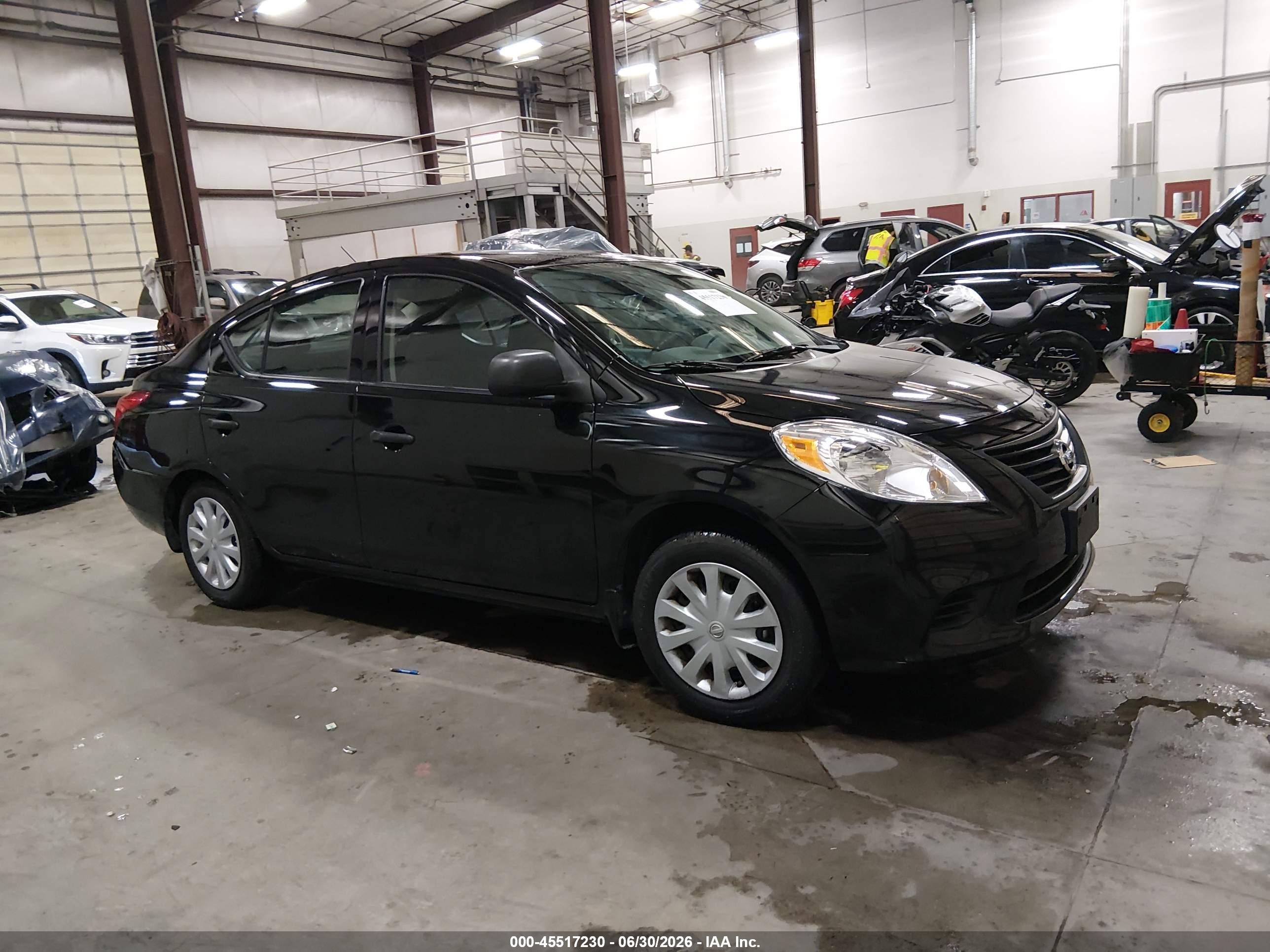 2012 Nissan Versa 1.6 S Черный vin: 3N1CN7APXCL861618