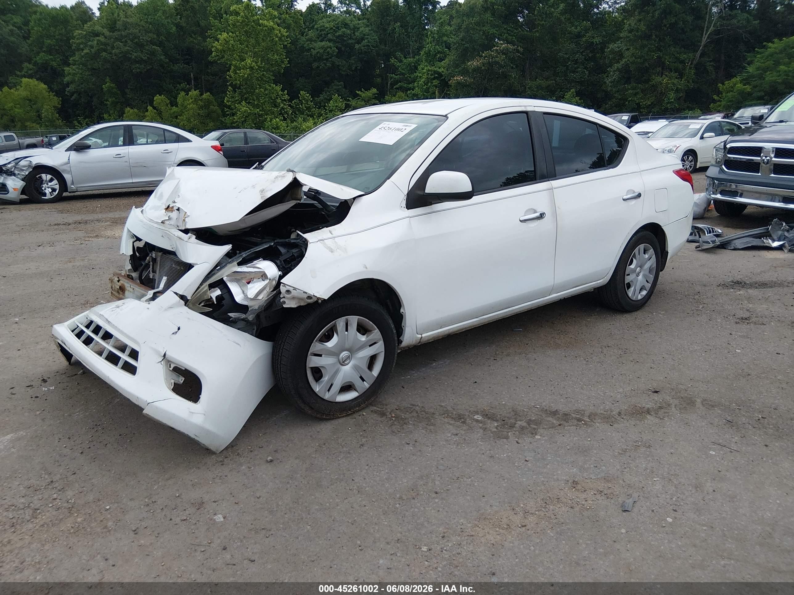 2012 Nissan Versa 1.6 Sv White vin: 3N1CN7APXCL862641