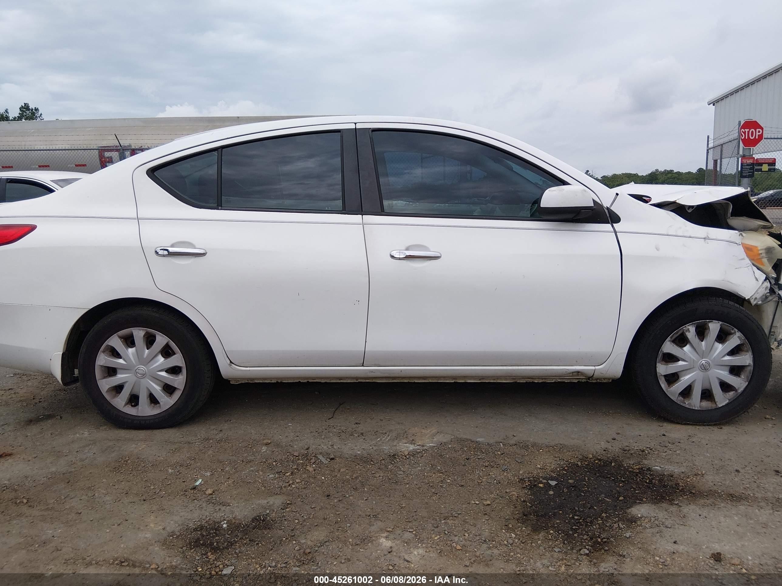 2012 Nissan Versa 1.6 Sv White vin: 3N1CN7APXCL862641