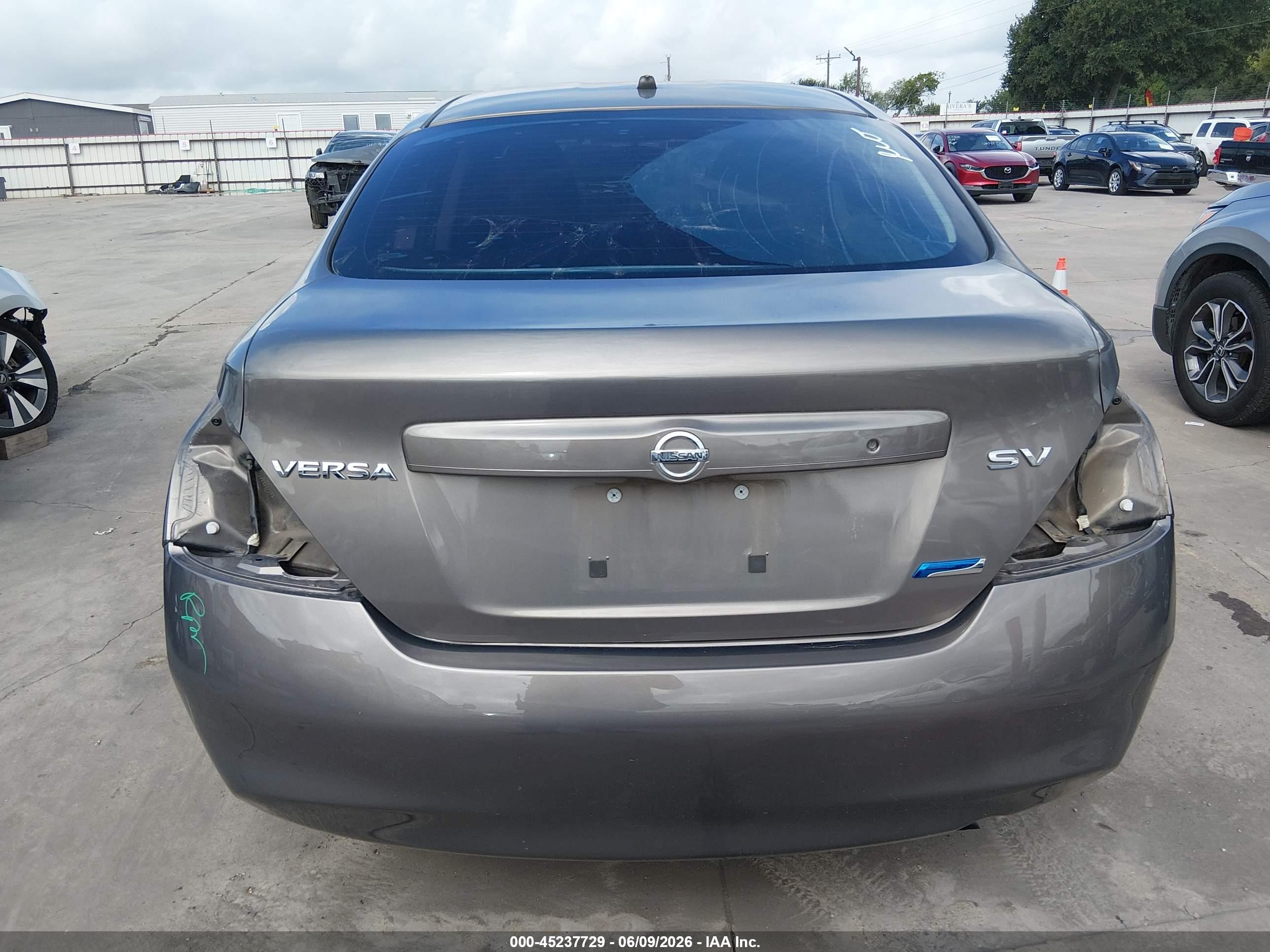 2012 Nissan Versa 1.6 Sv Gray vin: 3N1CN7APXCL877415