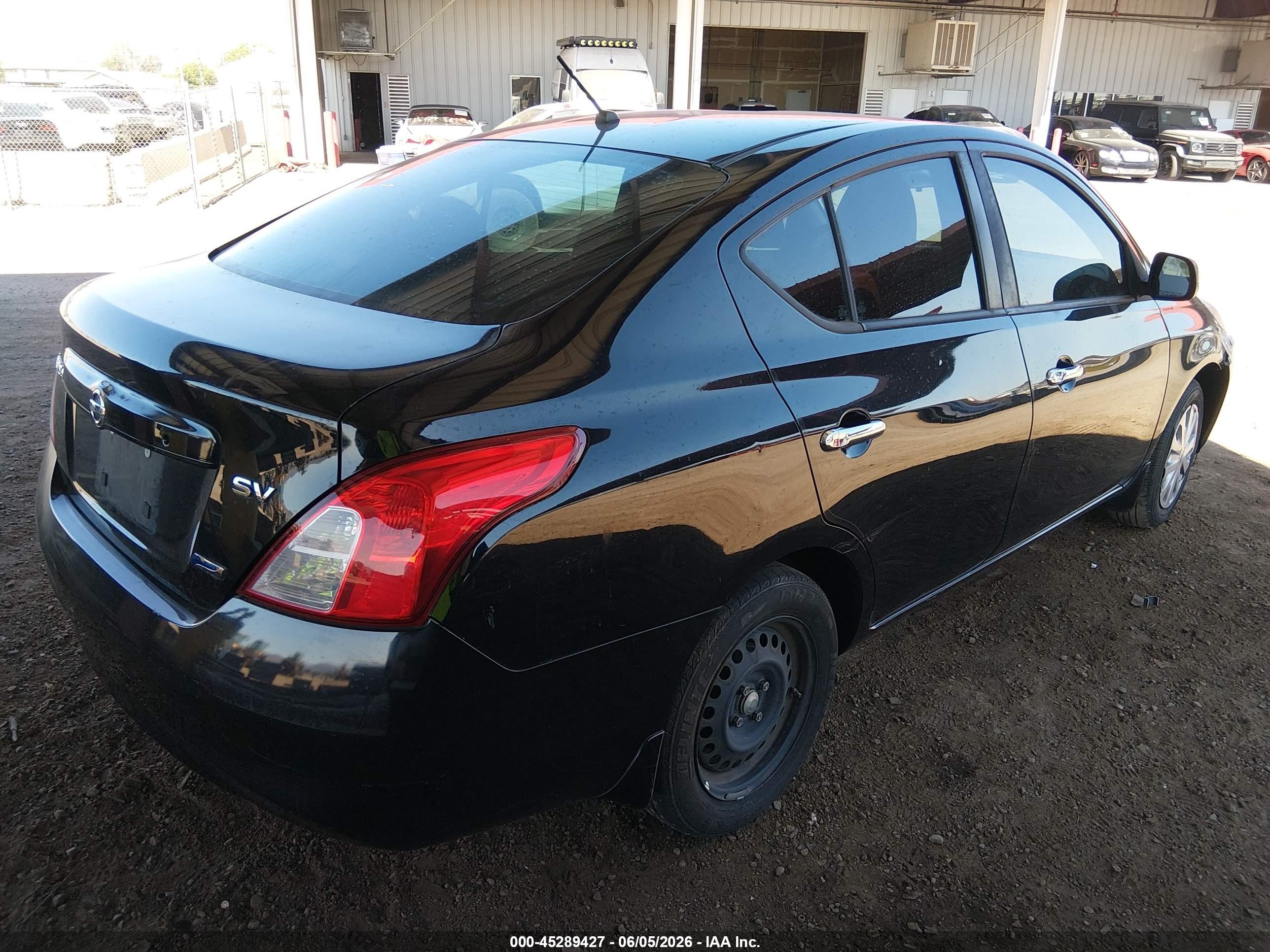 2012 Nissan Versa 1.6 Sv Black vin: 3N1CN7APXCL903205