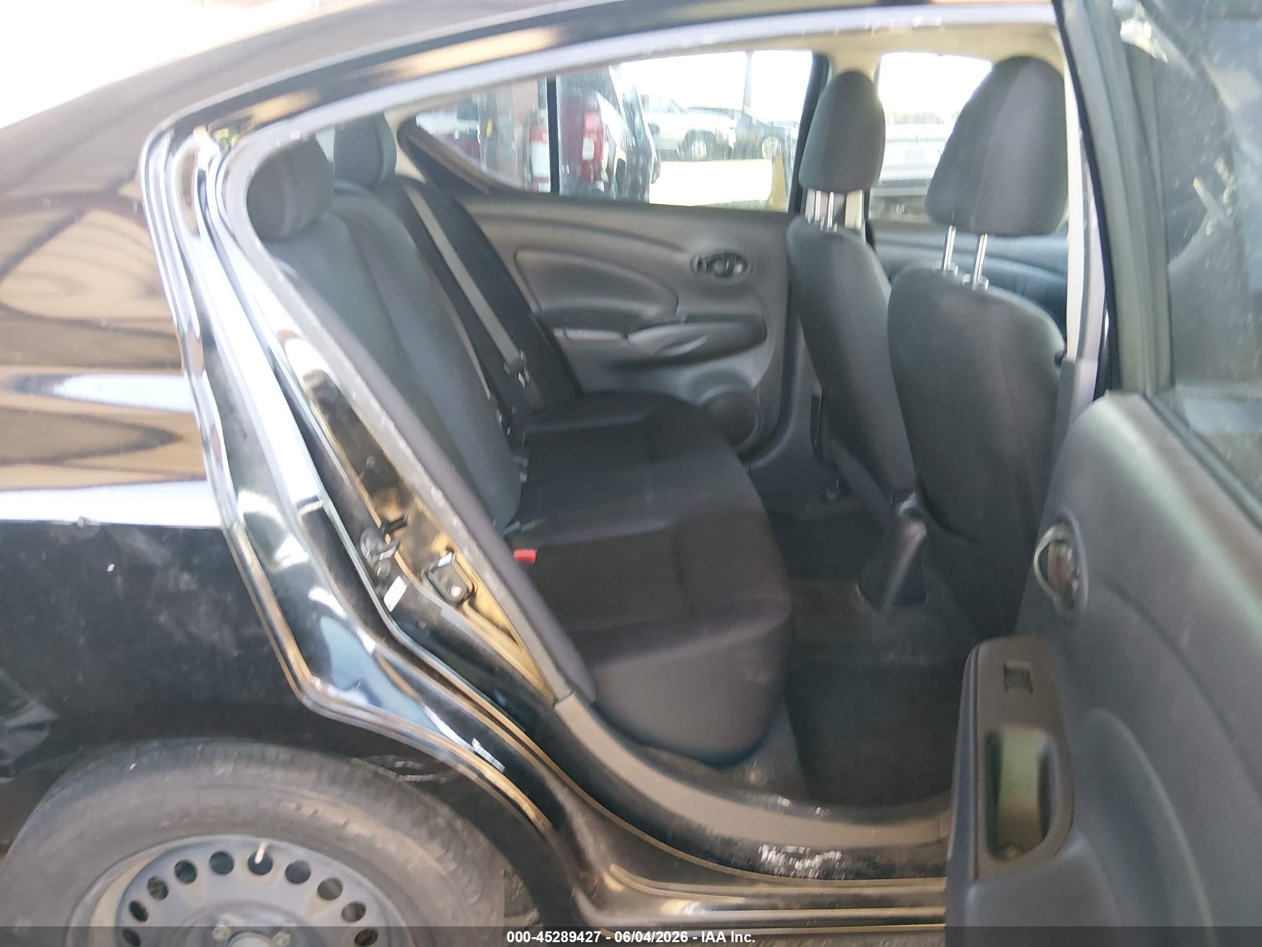 2012 Nissan Versa 1.6 Sv Black vin: 3N1CN7APXCL903205