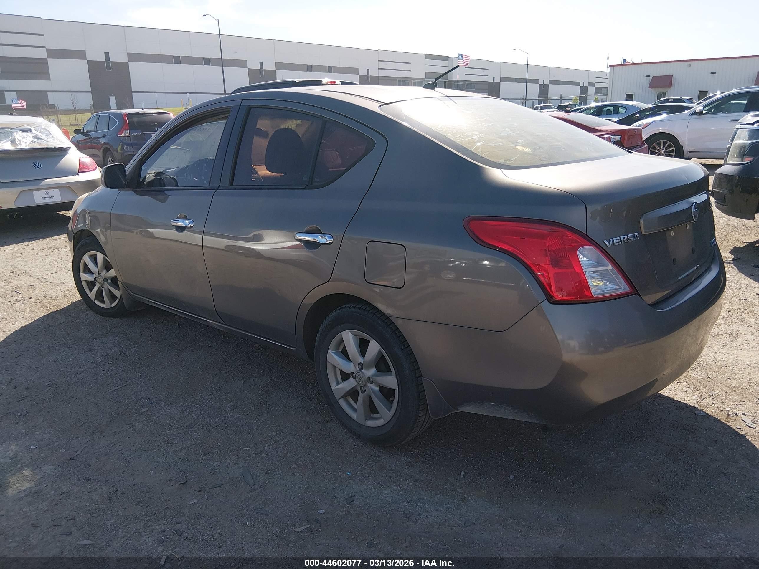 2012 Nissan Versa 1.6 Sl Gray vin: 3N1CN7APXCL907321